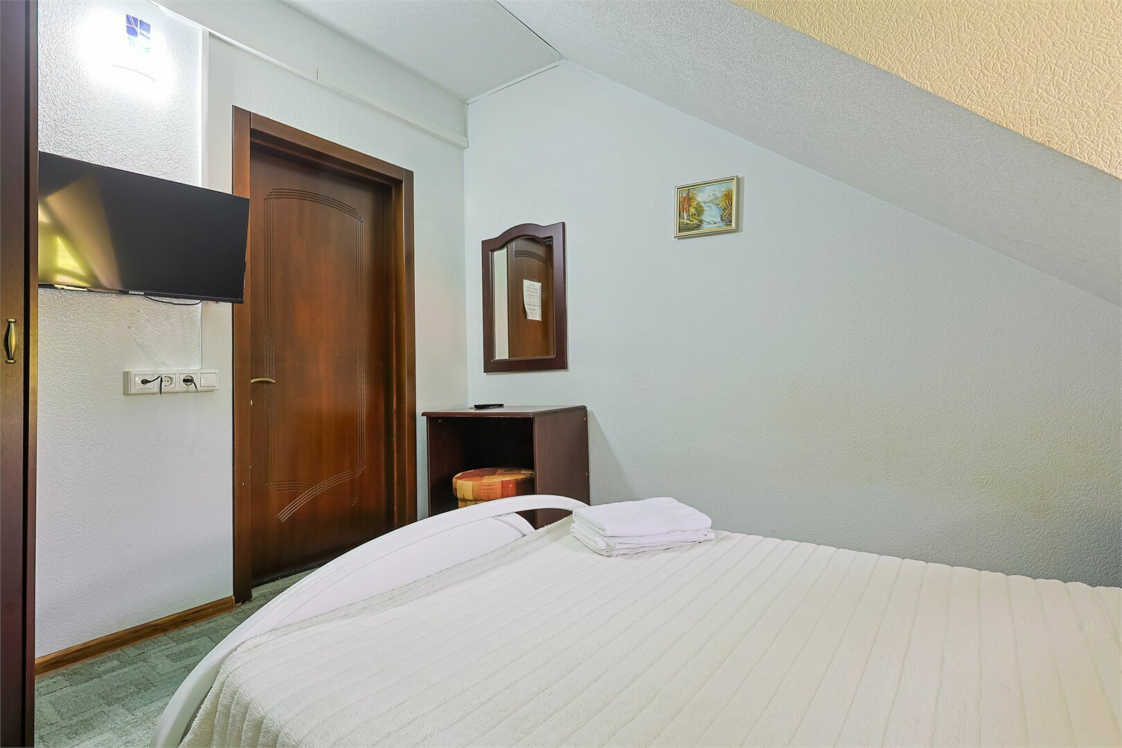 Стандарт 2-х местный на мансарде