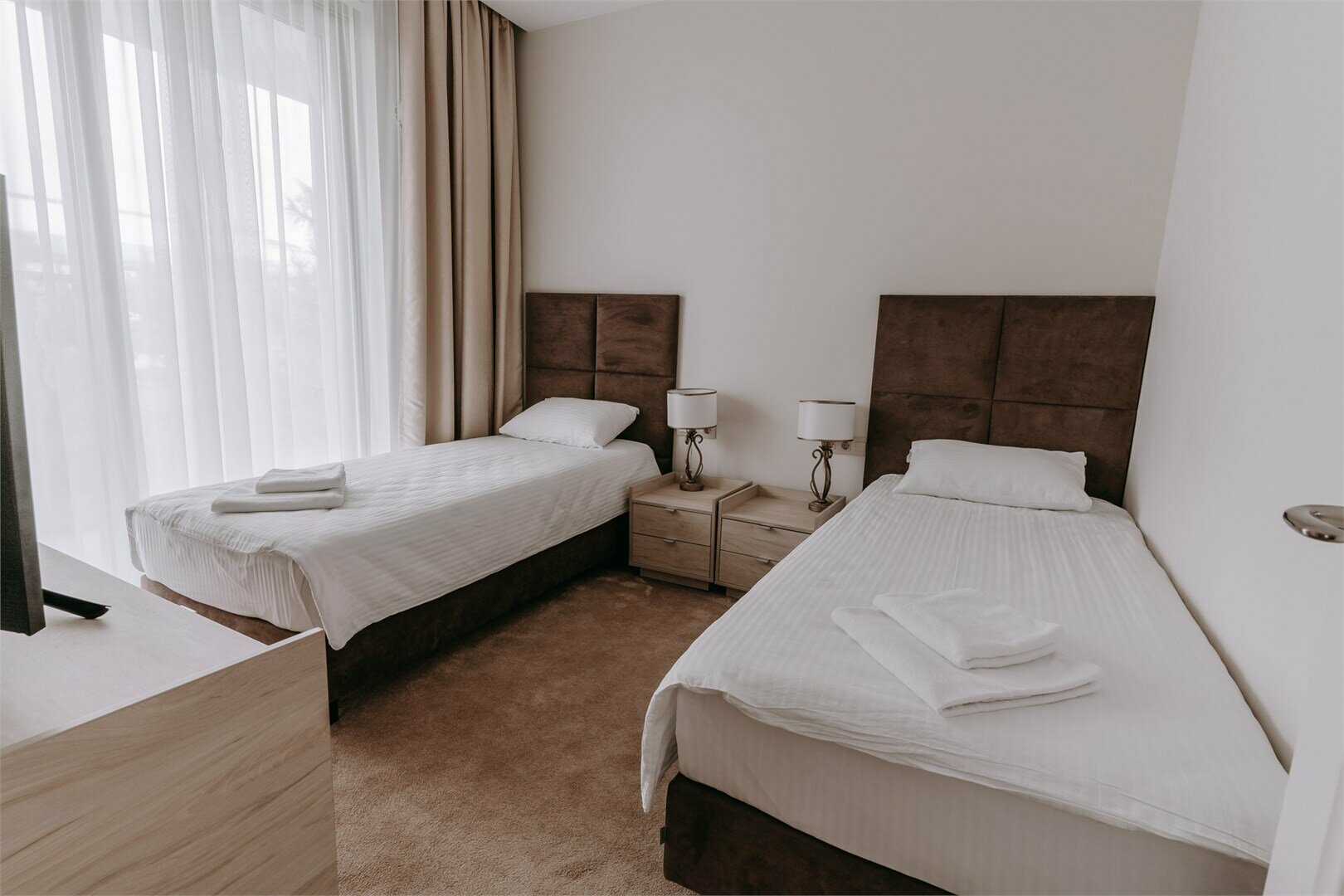 Апартаменты трехкомнатные улучшенные