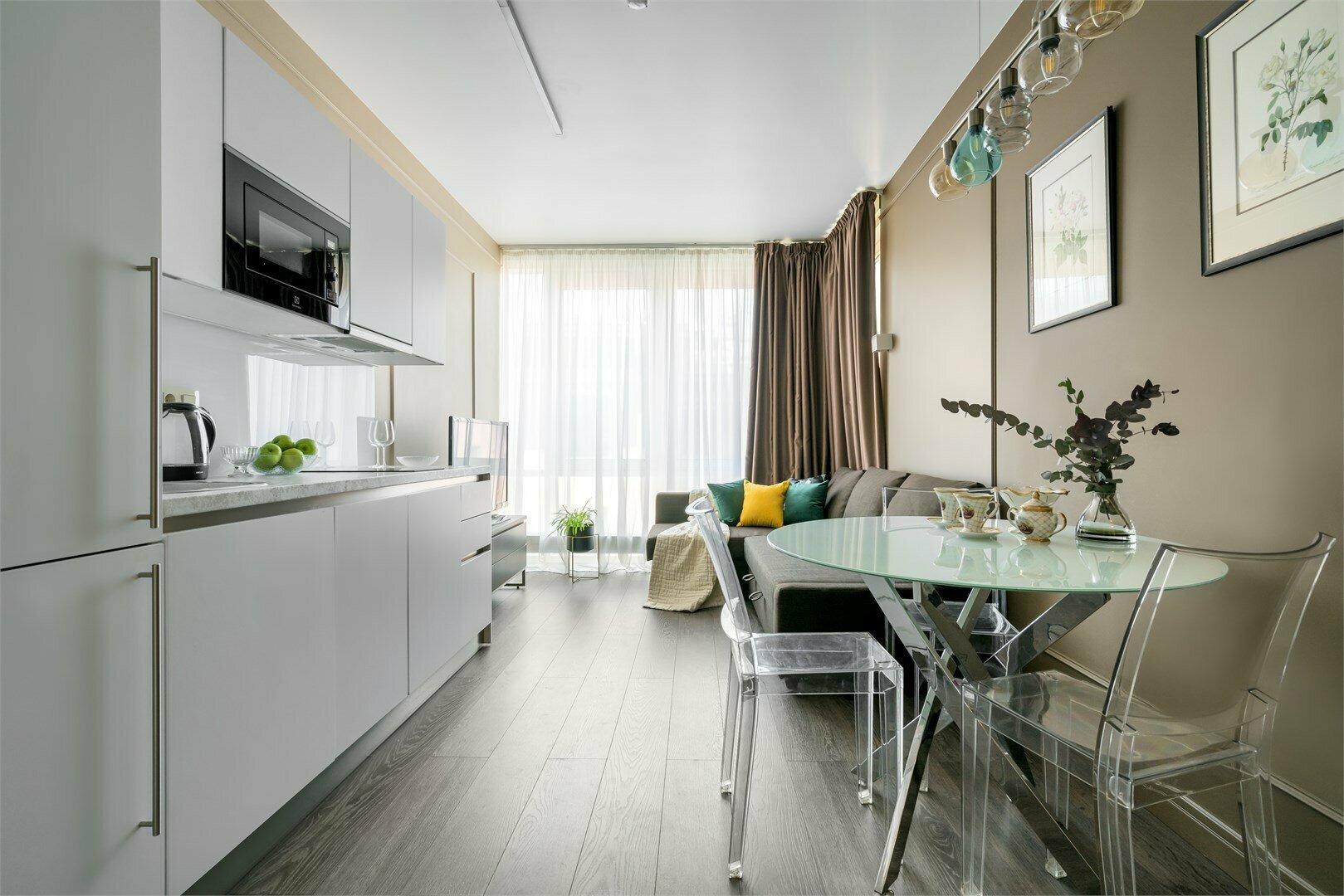 "Варсея" 40 кв.м без кондиционера с отдельной спальней