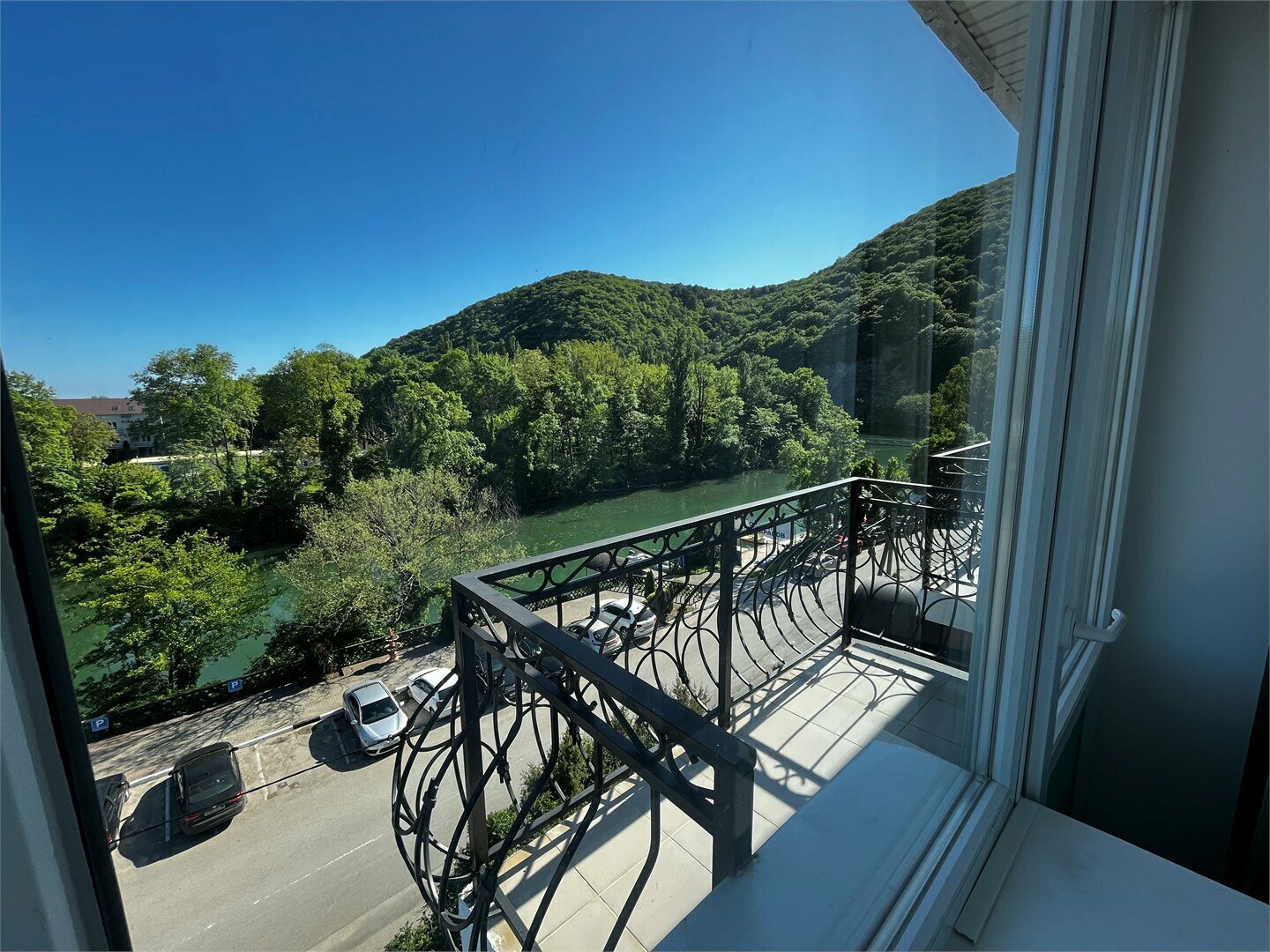 стандартный двухместный номер с балконом