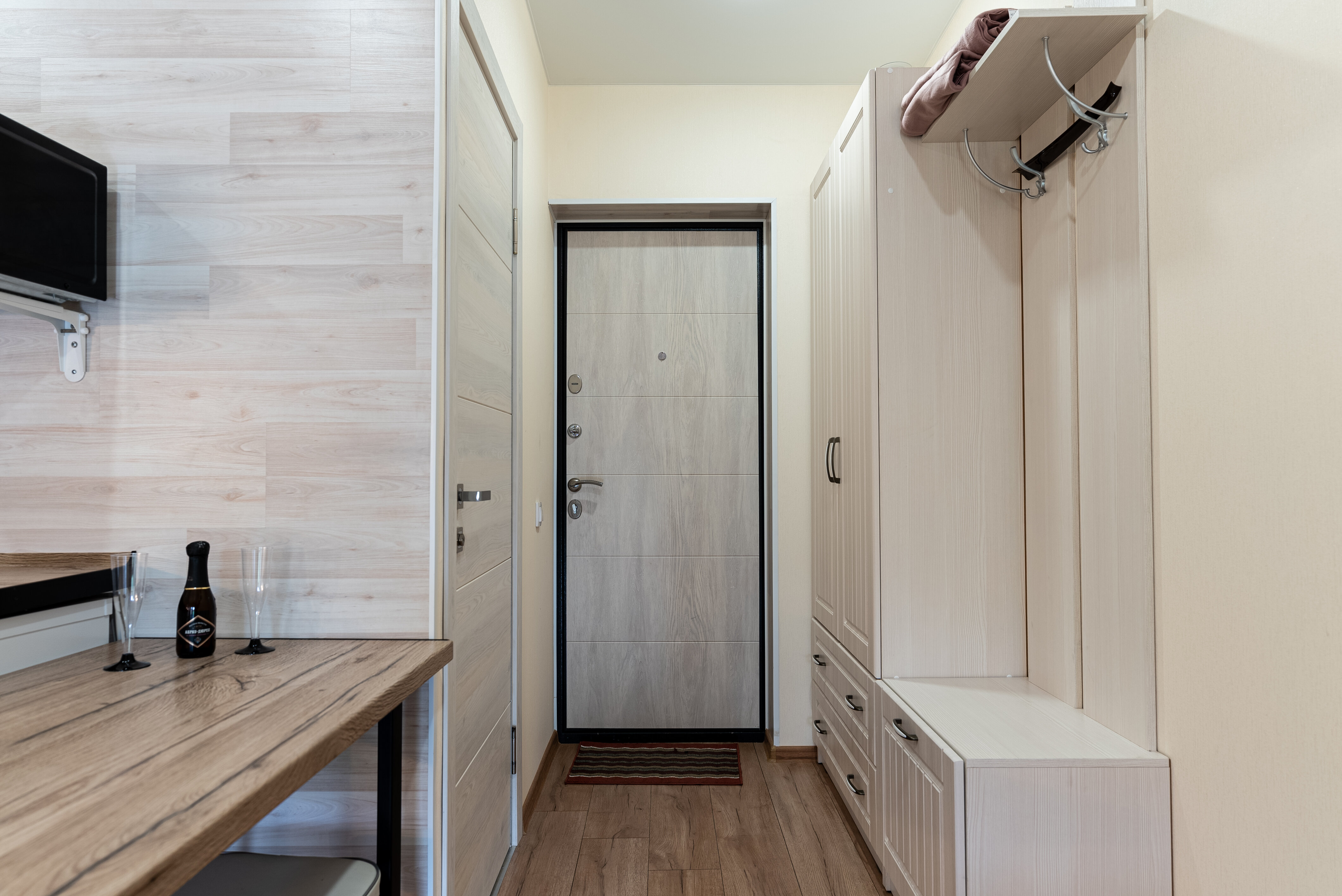 Квартира-студия Комфорт №2 - 2 односпальные кровати + 2 доп. места