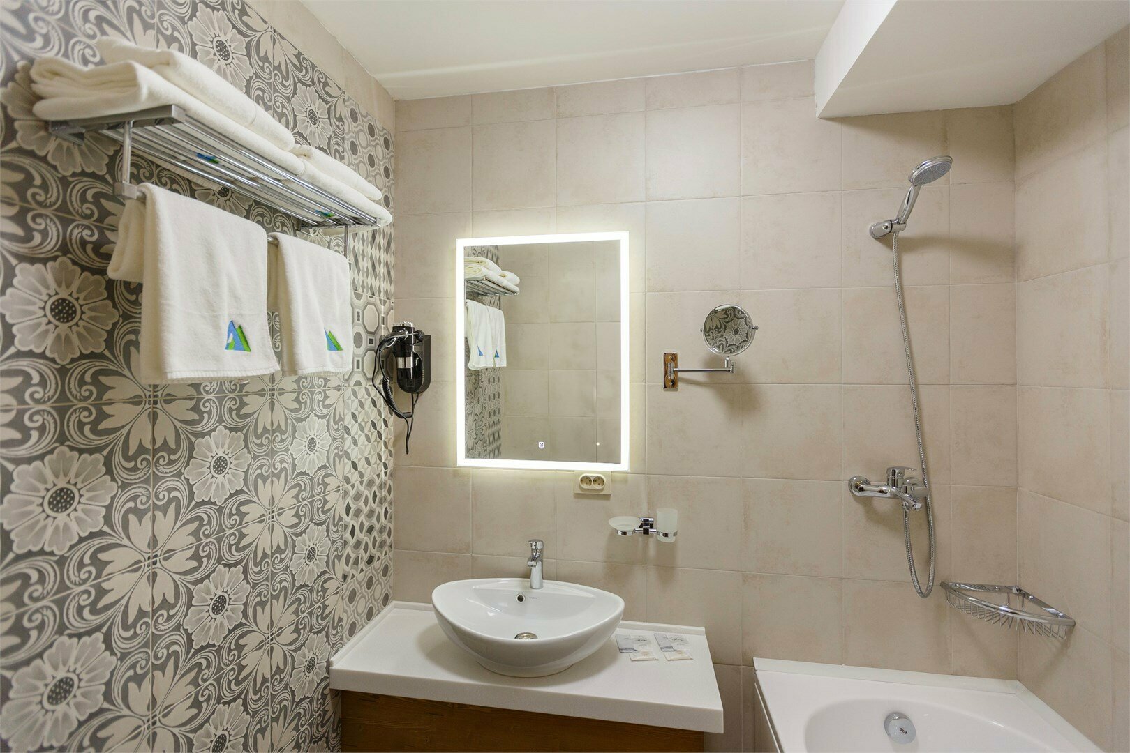 Стандарт - мансарда № 309