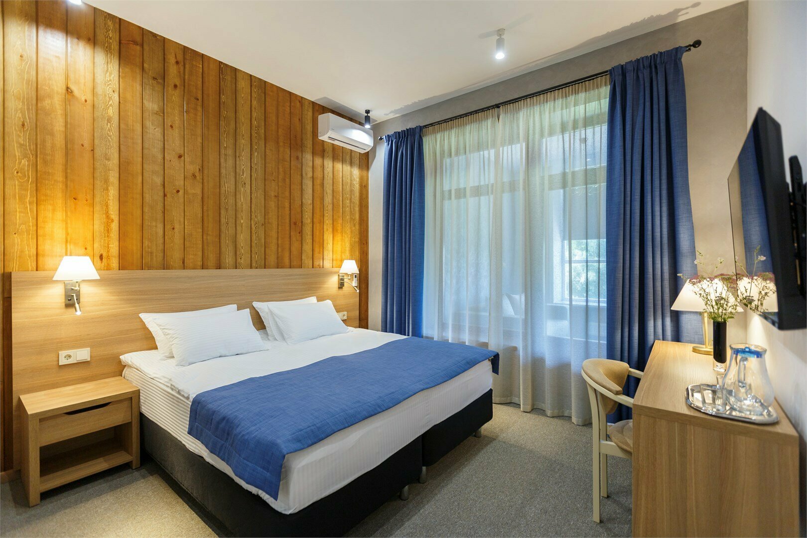 Стандарт № 210 ( общая веранда с № 211 )