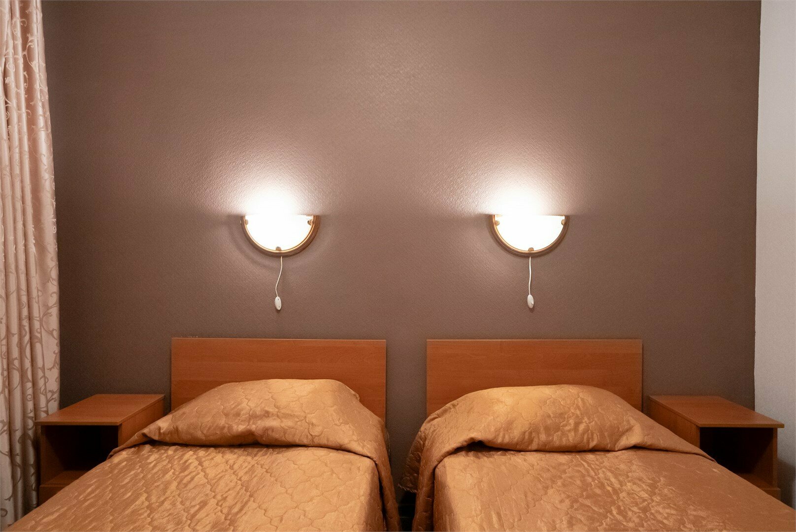 Стандарт с видом на территорию корпус у реки