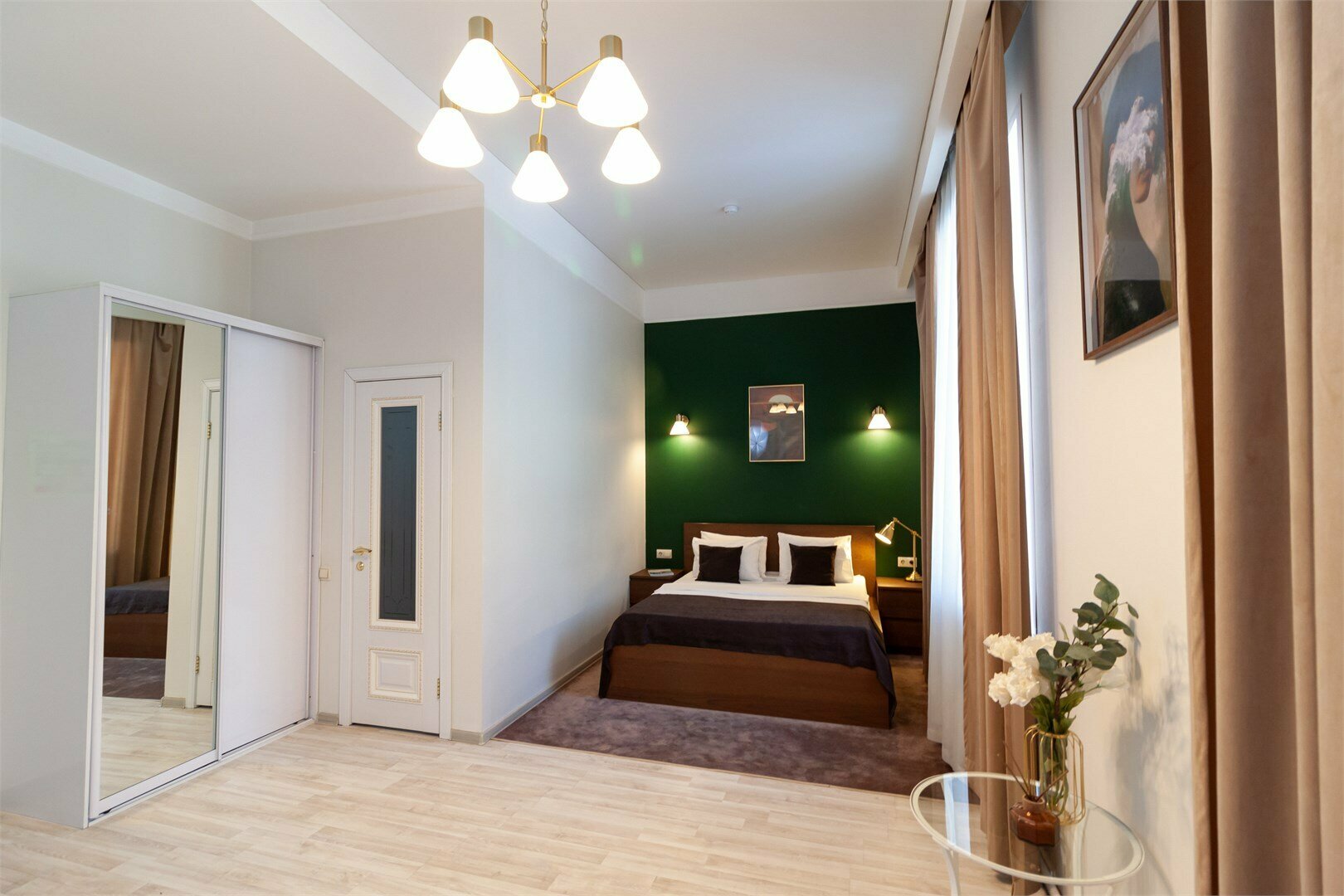 Улучшенный двухместный номер с 1 кроватью