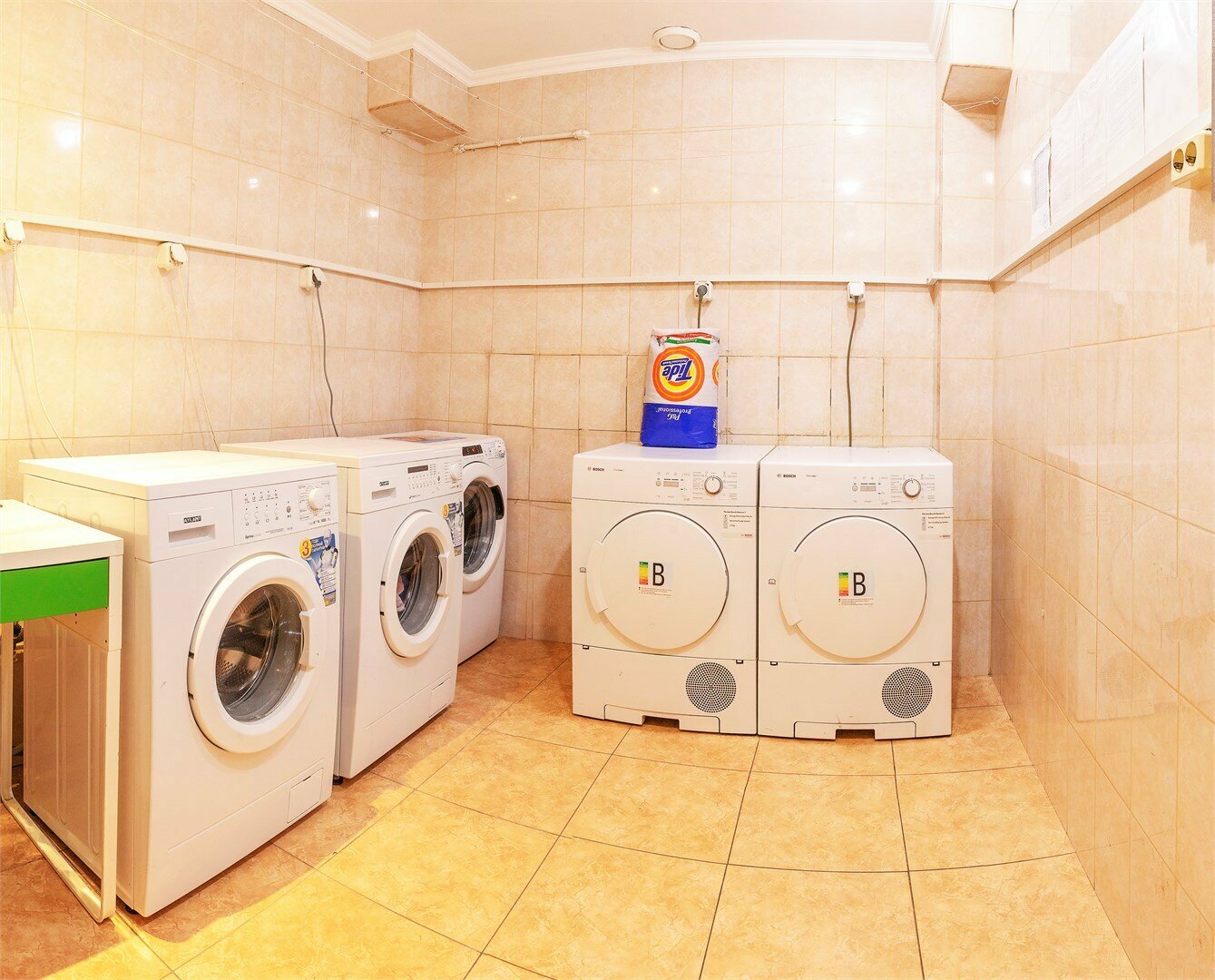 №8 (6-ти местный женский) второй ярус