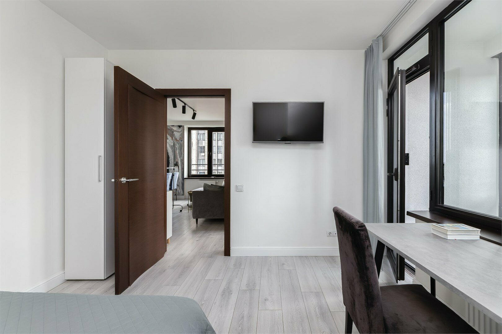 Art Lounge - 3х комнатные апартаменты в "Савеловский Сити" (75 кв.м., до 6 гостей)