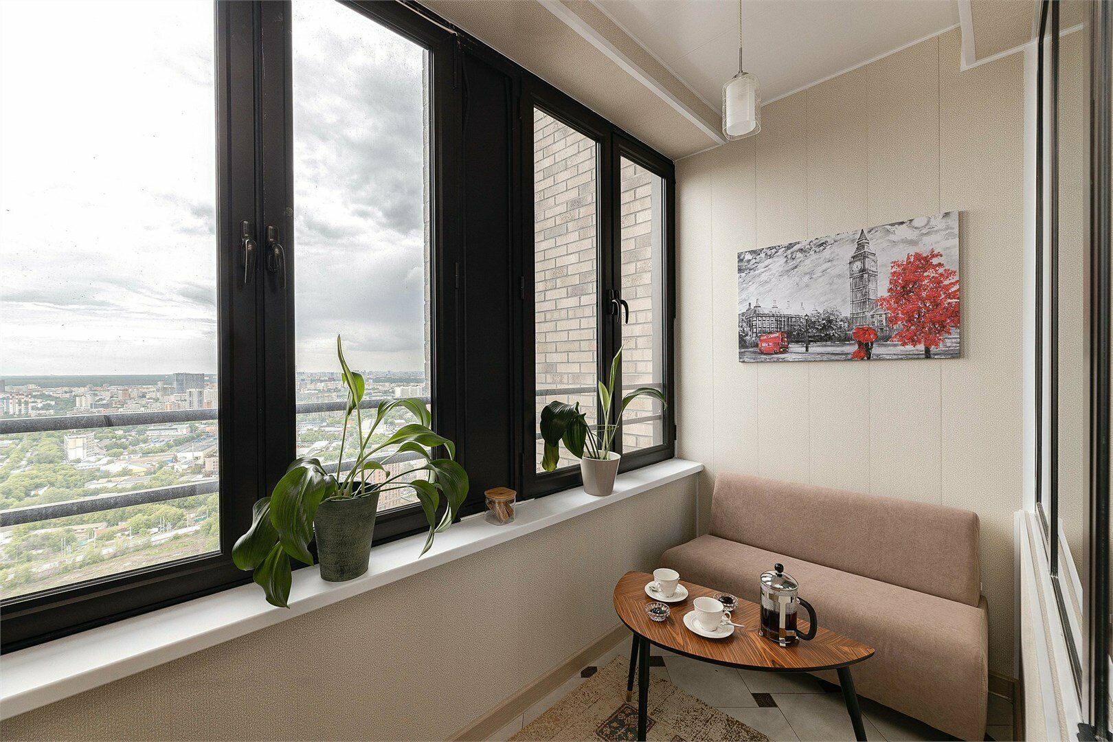 Sky Relax - 4х местные премиум апартаменты в "Савеловский-Сити" (37 этаж)