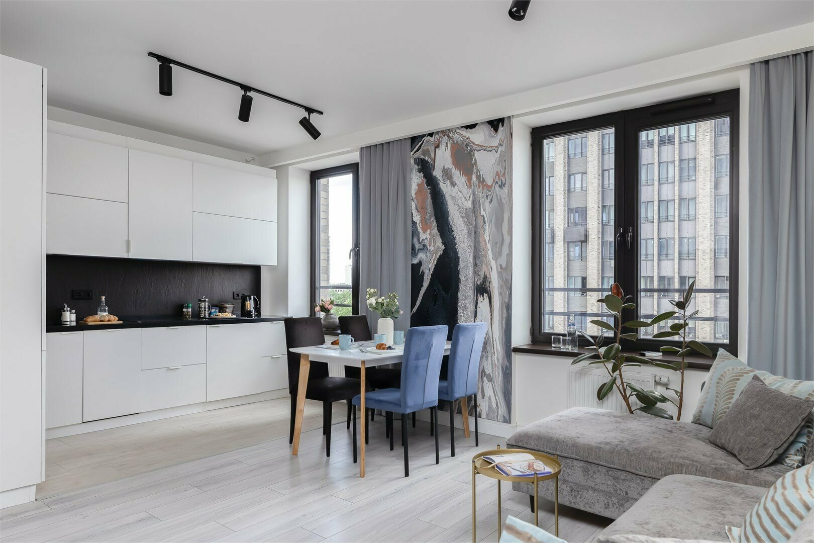 Art Lounge - 3х комнатные апартаменты в "Савеловский Сити" (75 кв.м., до 6 гостей)