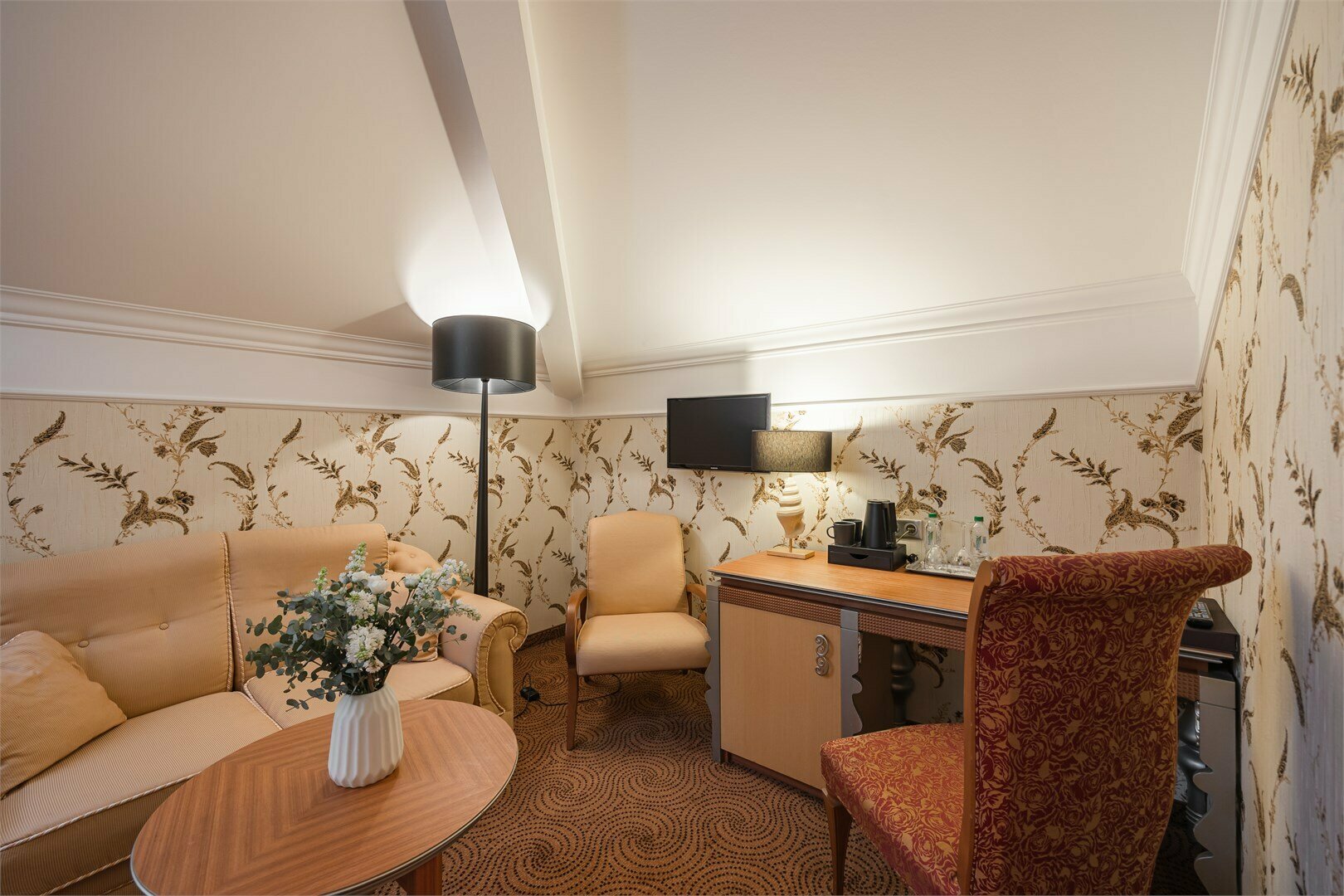 JuniorSuite