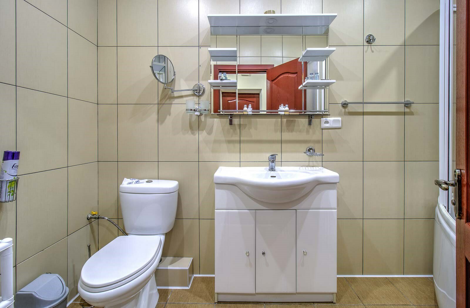 Люкс А двухкомнатный вид на море с балконами