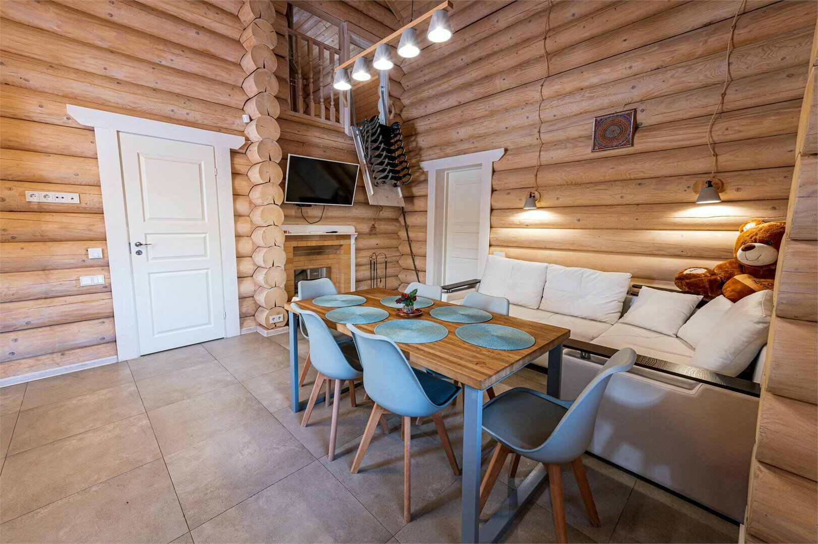 Дом с баней, камином и террасой 4+2