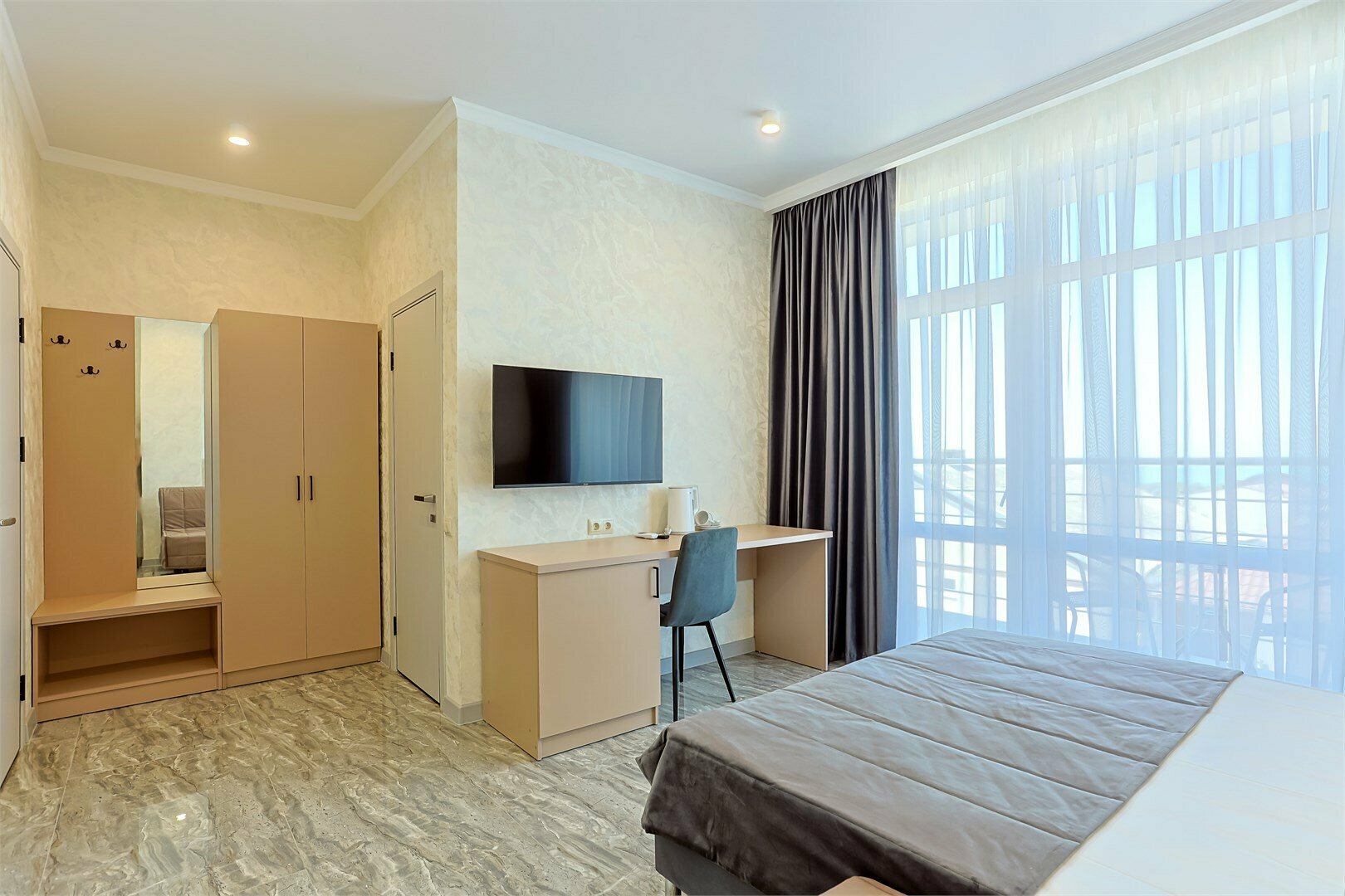 Двухместный с дополнительным местом