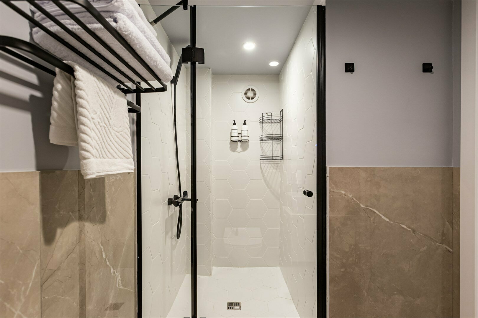 Двухуровневые апартаменты для двоих