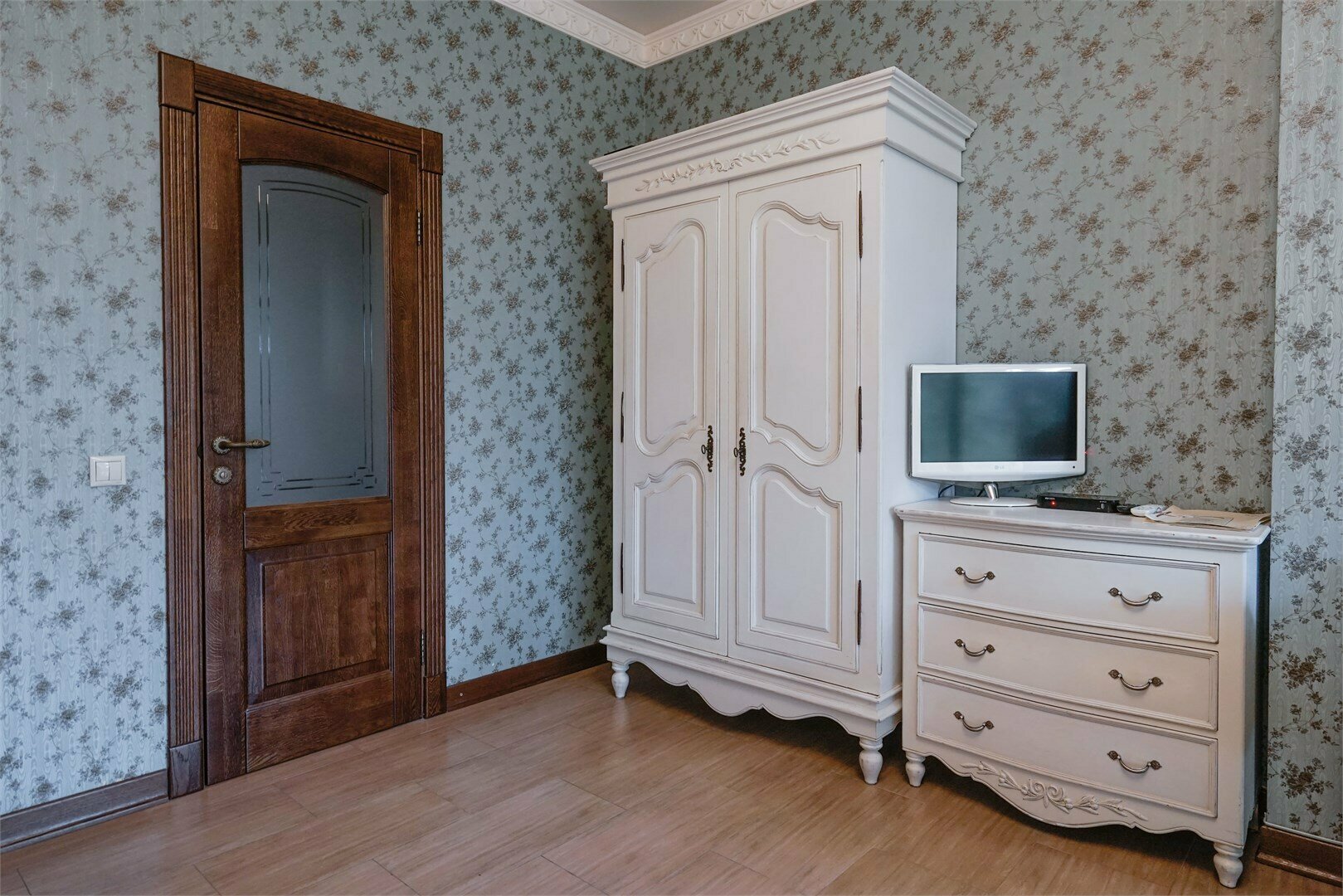 Улучшенный двухместный номер с 2 отдельными кроватями