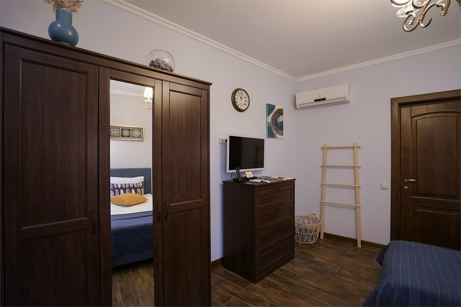 Standard Classic Terracce 13