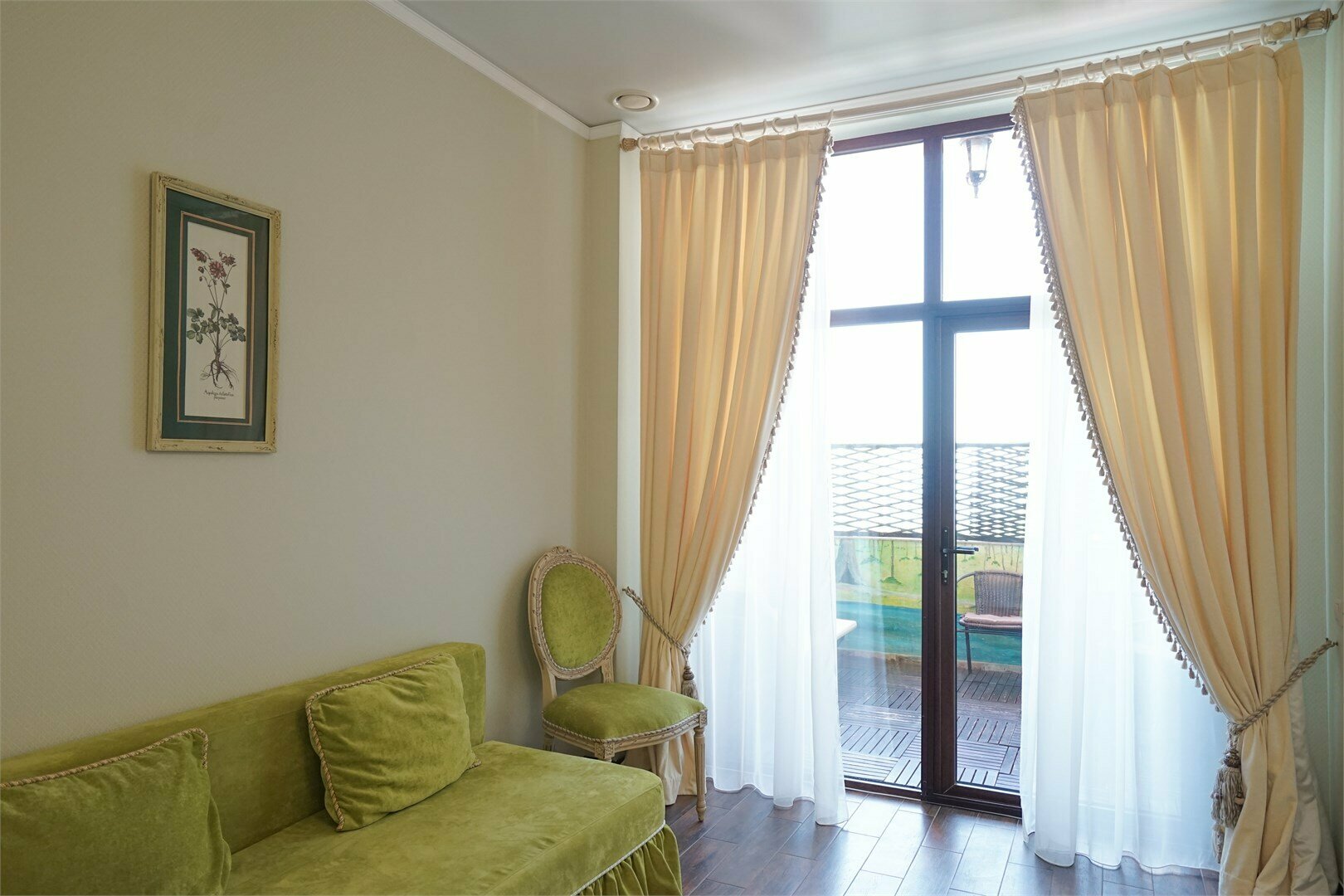 Улучшенный номер с кроватью размера «king-size» или 2 отдельными кроватями