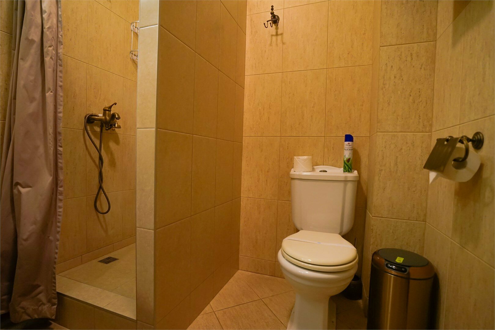 Улучшенный двухместный номер Делюкс с 1 кроватью или 2 отдельными кроватями