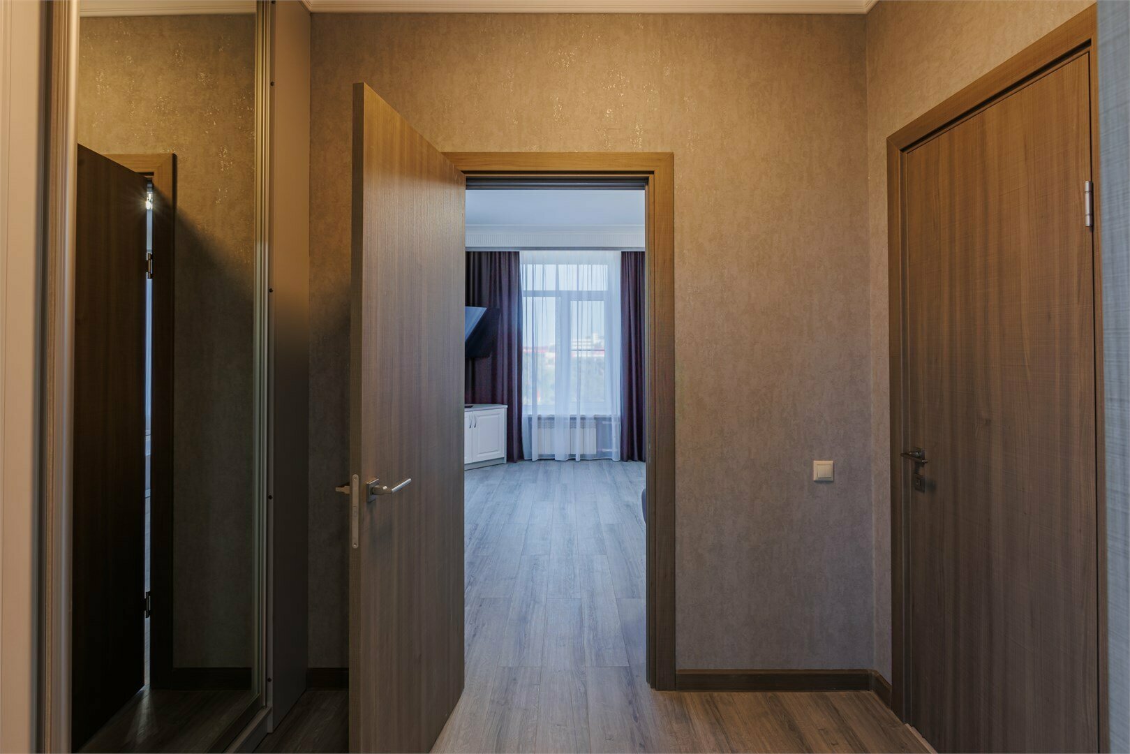 Улучшенный номер с кроватью размера «king-size»