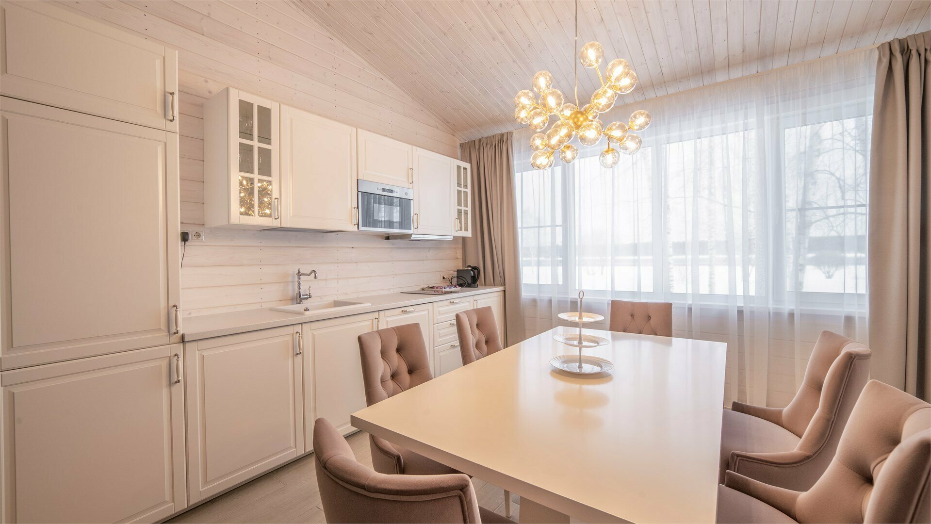 Трехкомнатные Апартаменты 2 с кухней и гостиной с видом на реку (Апартамент)