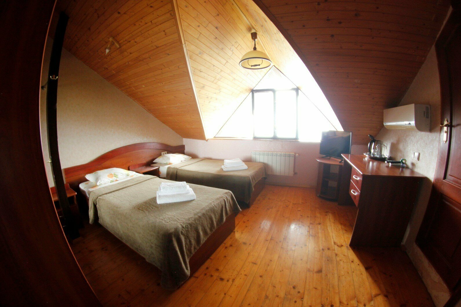 Стандарт Четырех местный