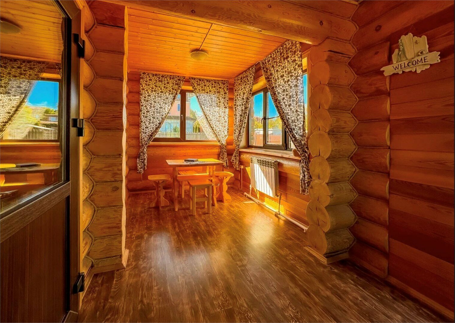 ДОМИК № 2 (на 6 человек)