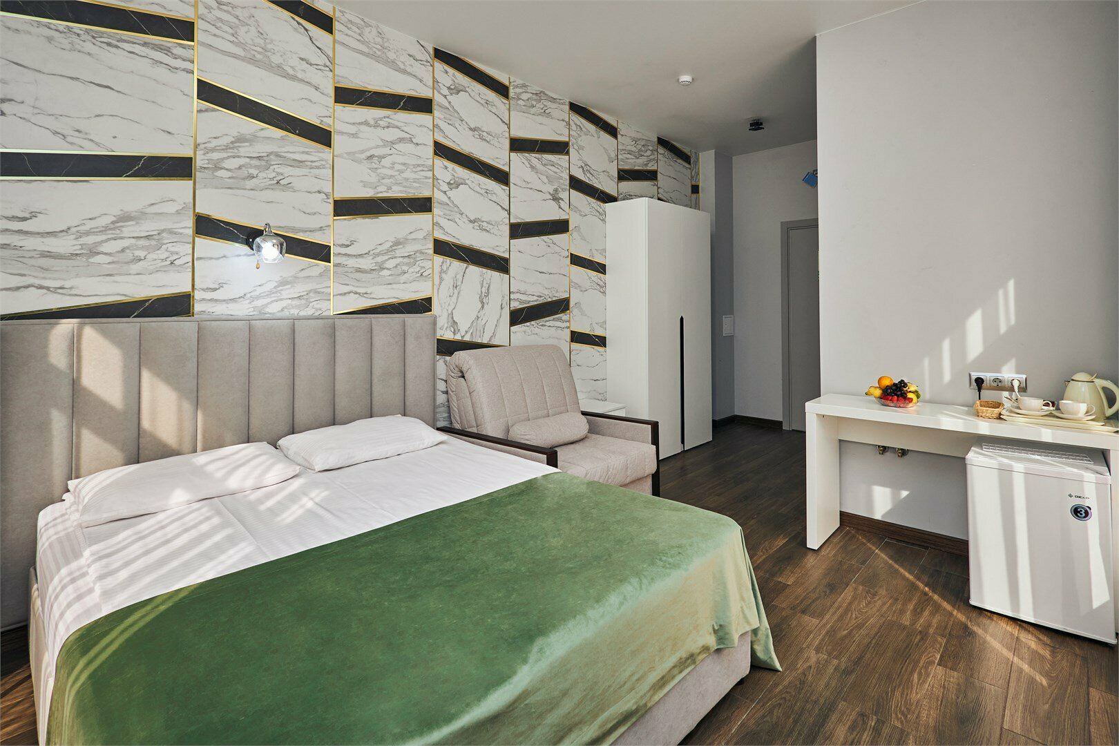 Комфорт улучшенный с креслом - кроватью