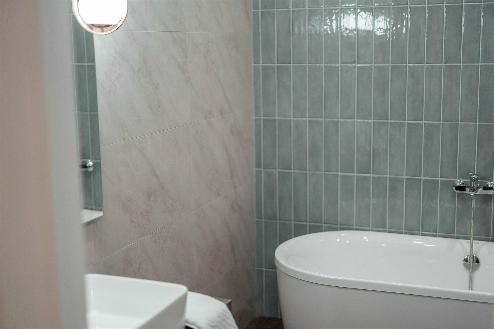 Номер Люкс 203