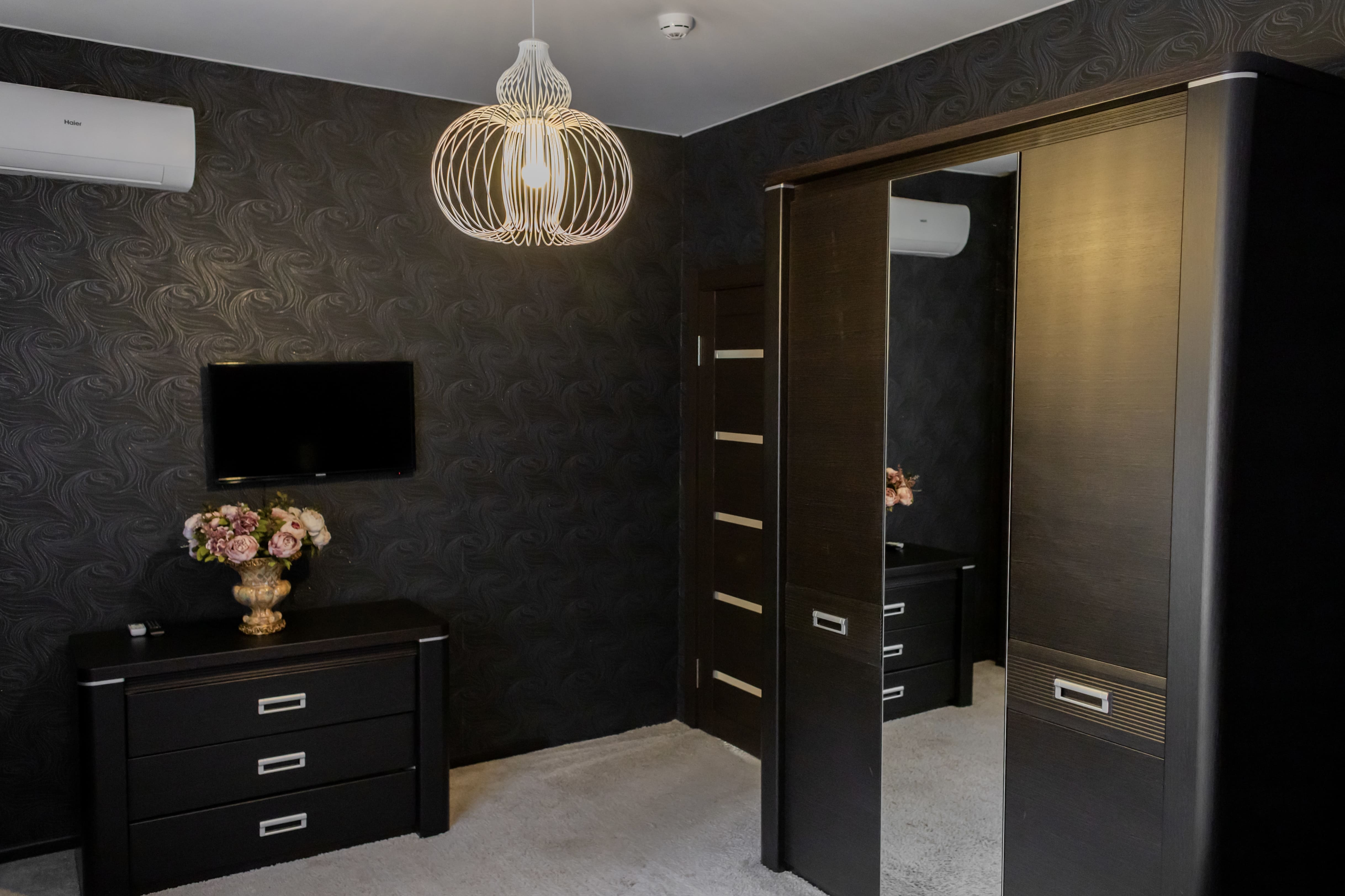 Стандарт 2-х комнатный с кухней, балконом, вид на озеро, лес, бассейн (4 этаж), до 3-х гостей