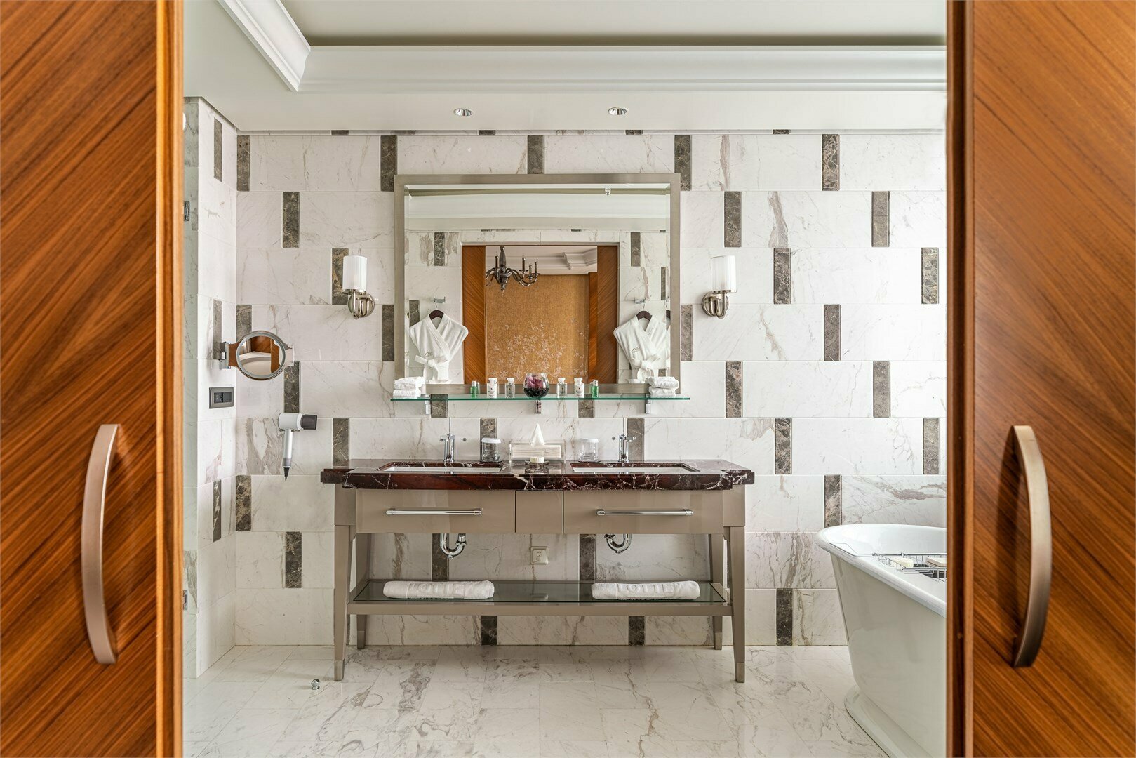 Люкс Премьер