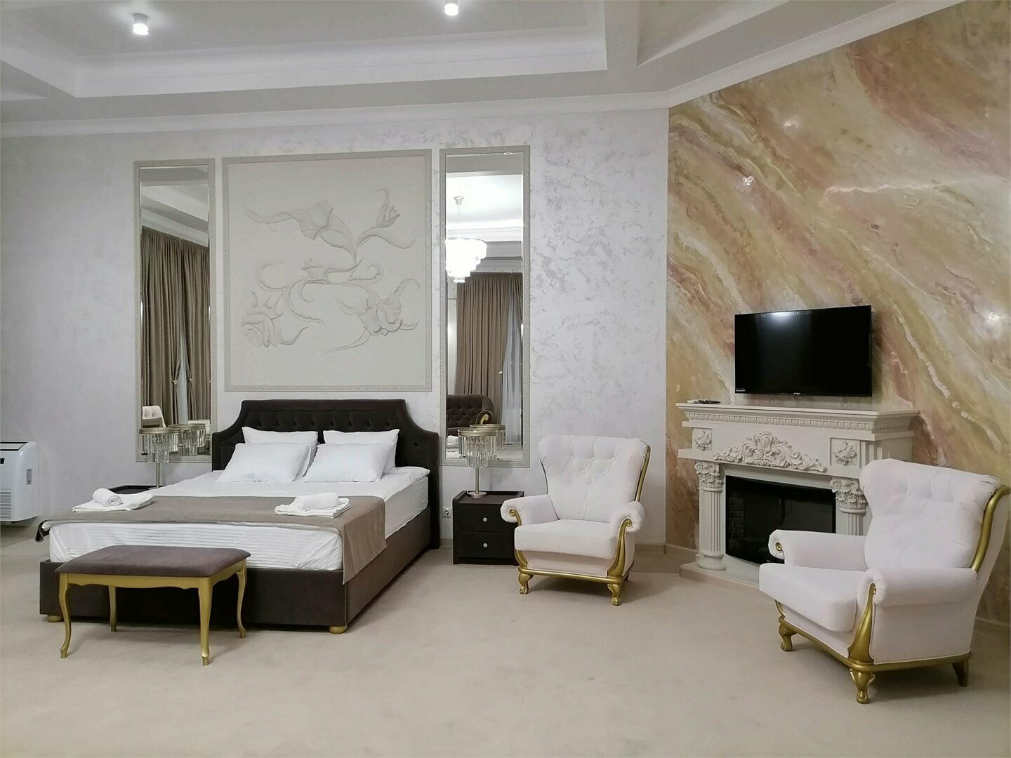 Улучшенный люкс