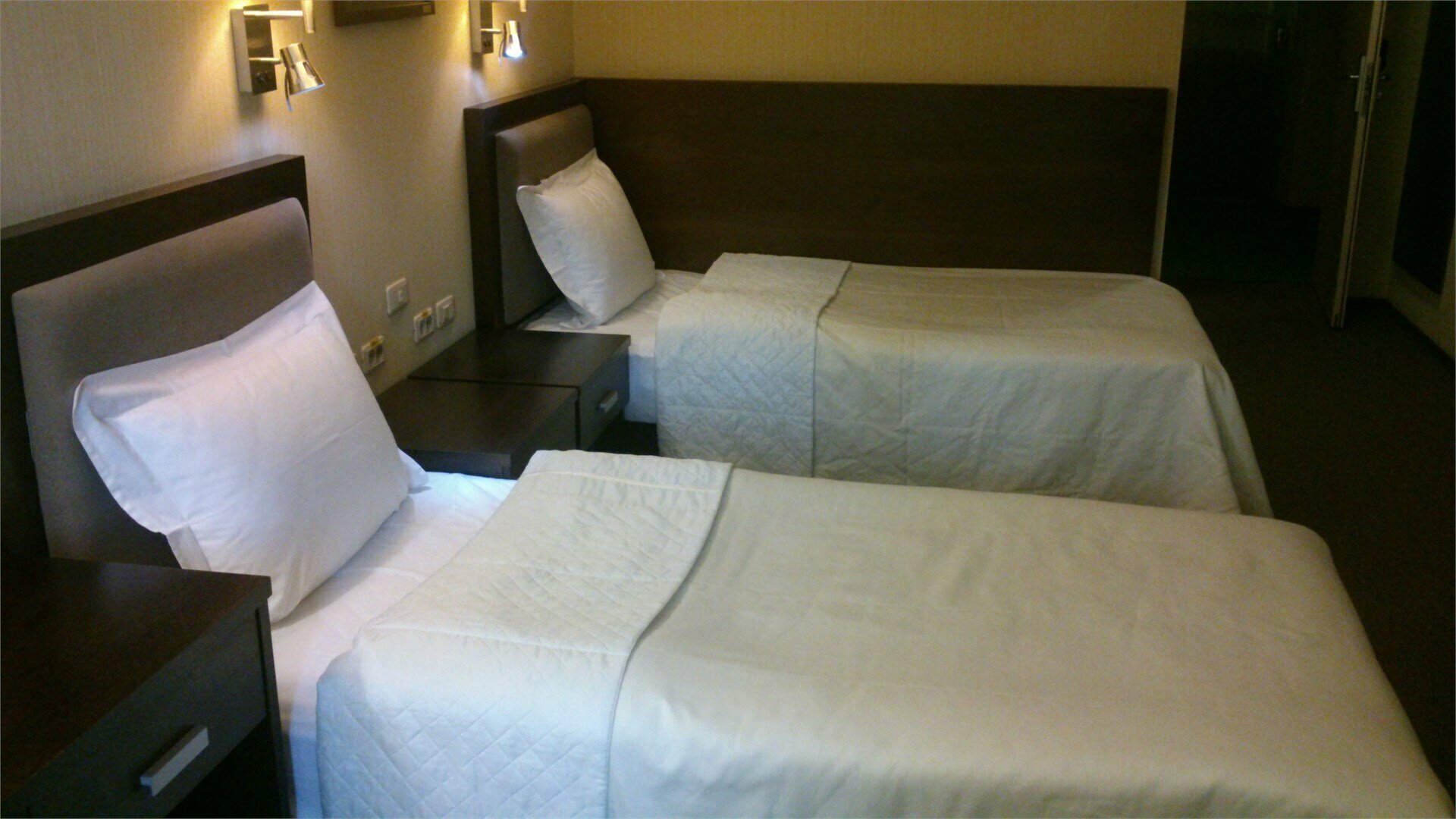 Двухместный номер с 2 отдельными кроватями