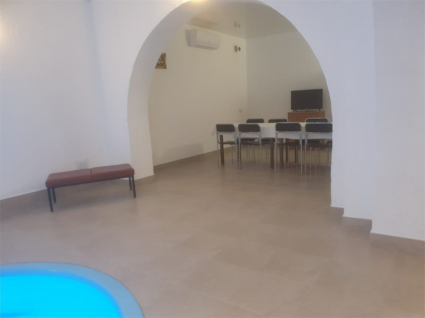 Полулюкс с собственным бассейном