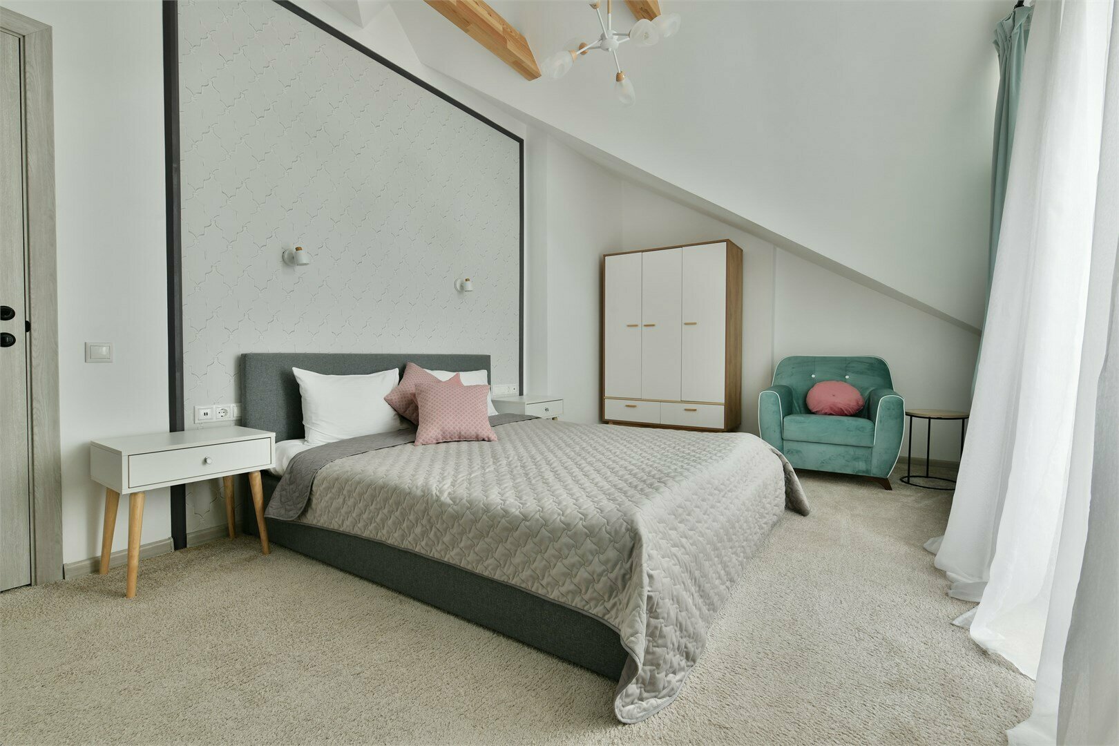 Апартаменты с балконом