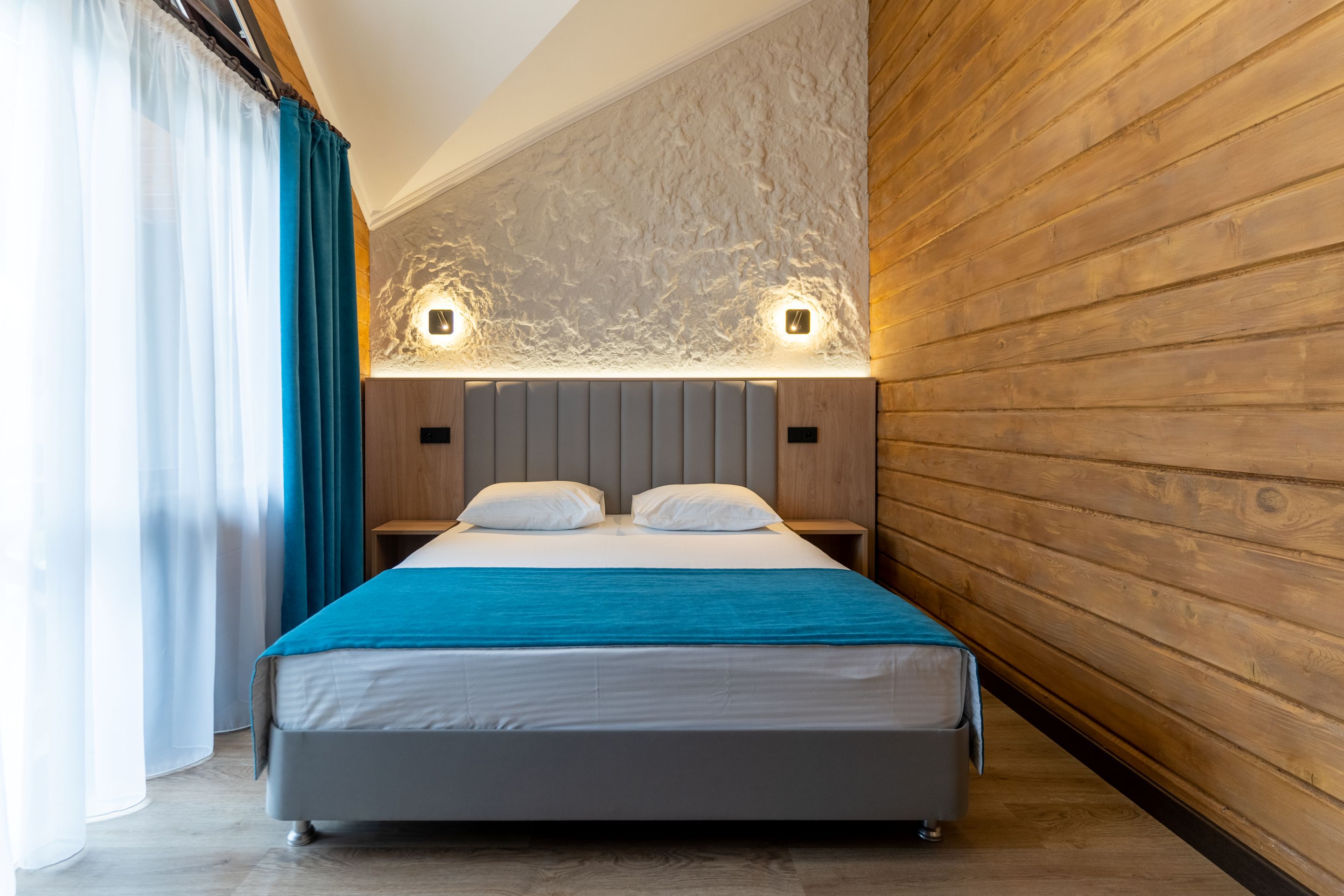 Семейный номер с балконом