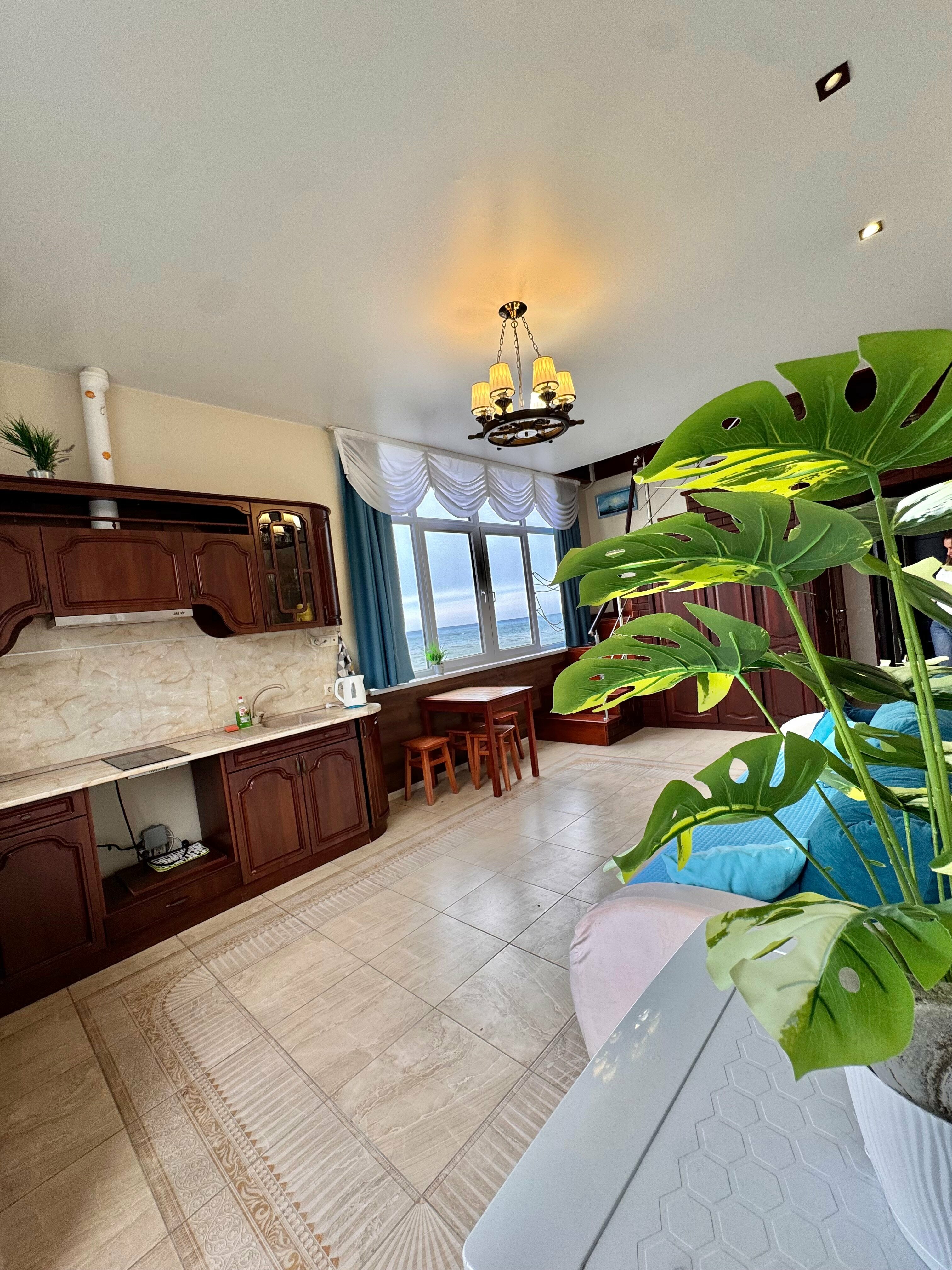 Люкс с видом на море