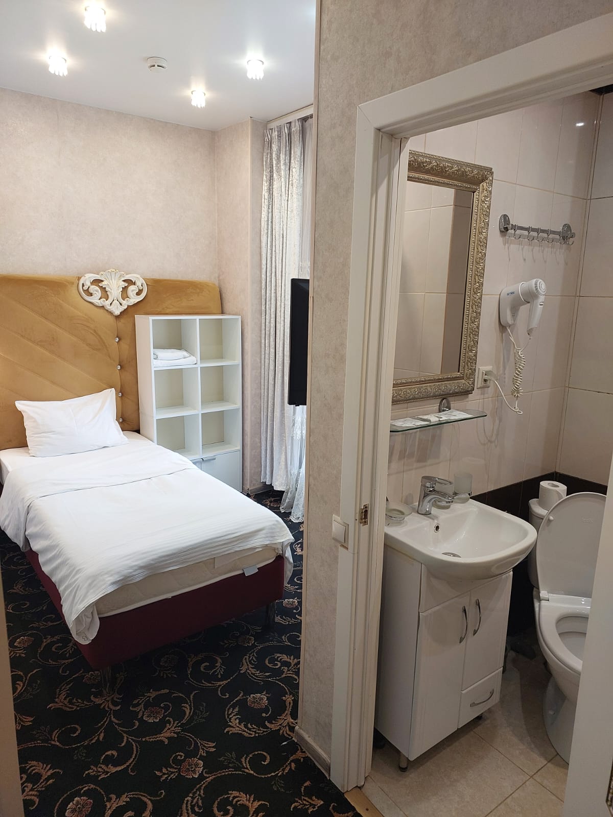 Небольшой одноместный номер