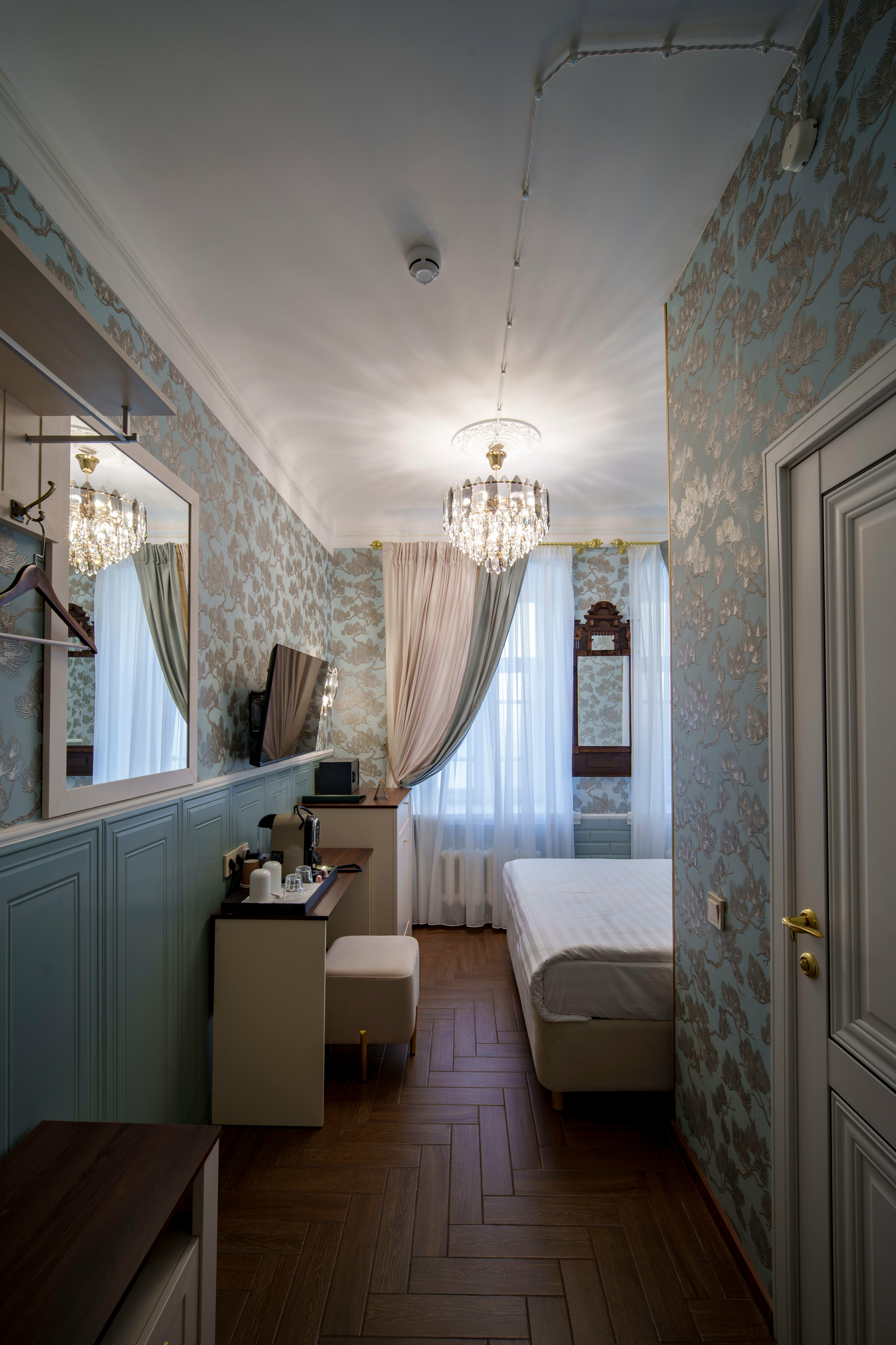 Улучшенный двухместный номер с 1 кроватью