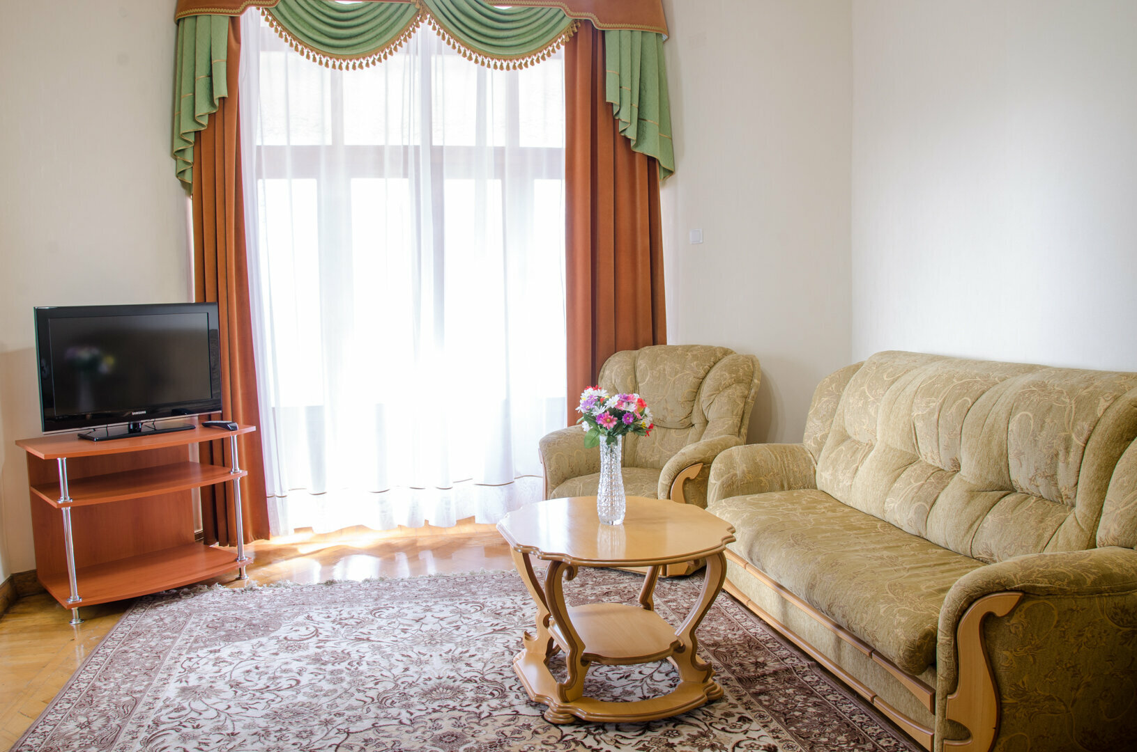 Люкс двухкомнатный | Дача "Чайка" | Морской прибой