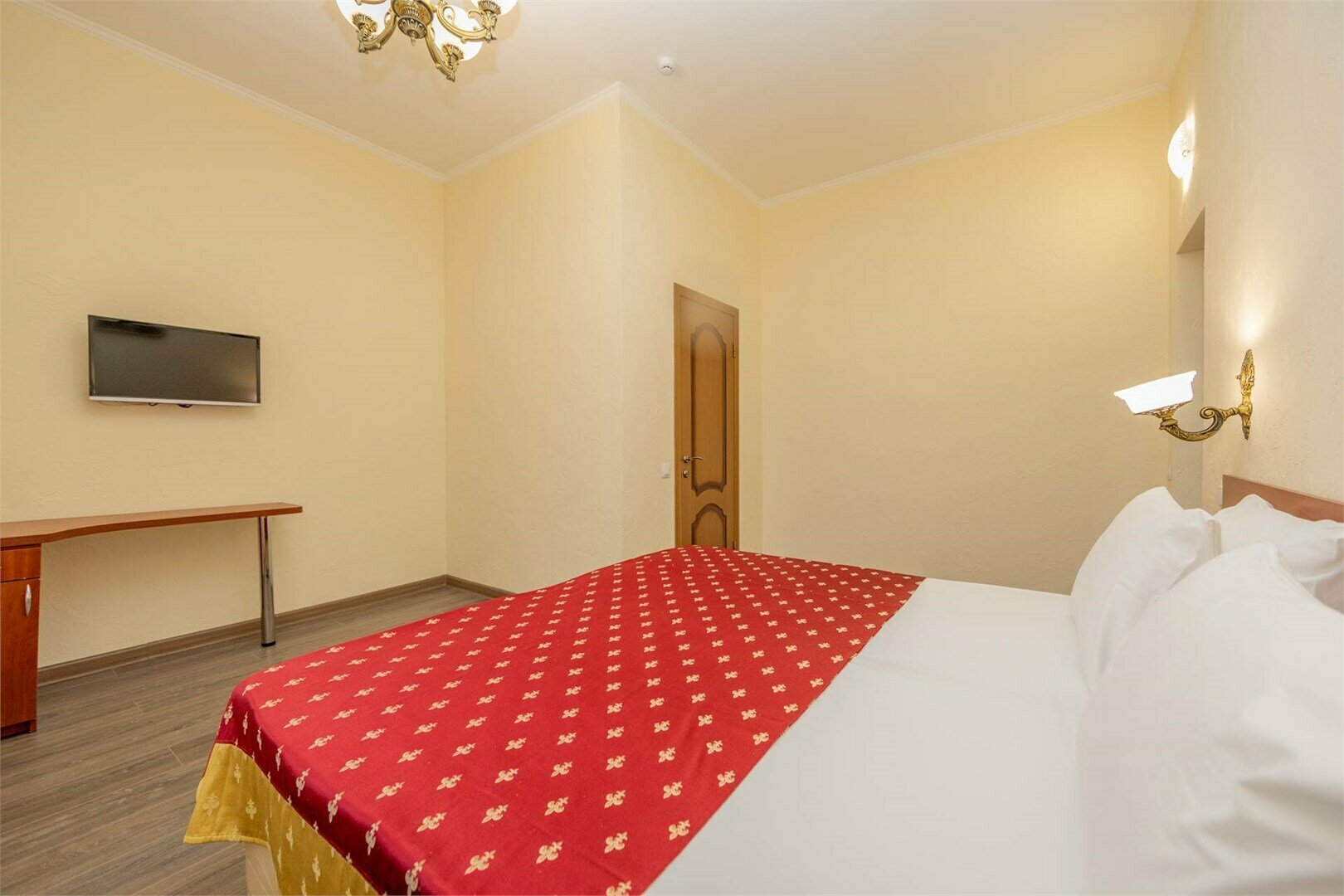 Полулюкс без балкона