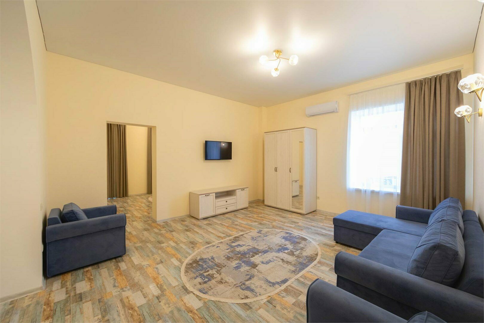 Апартаменты «Романова»