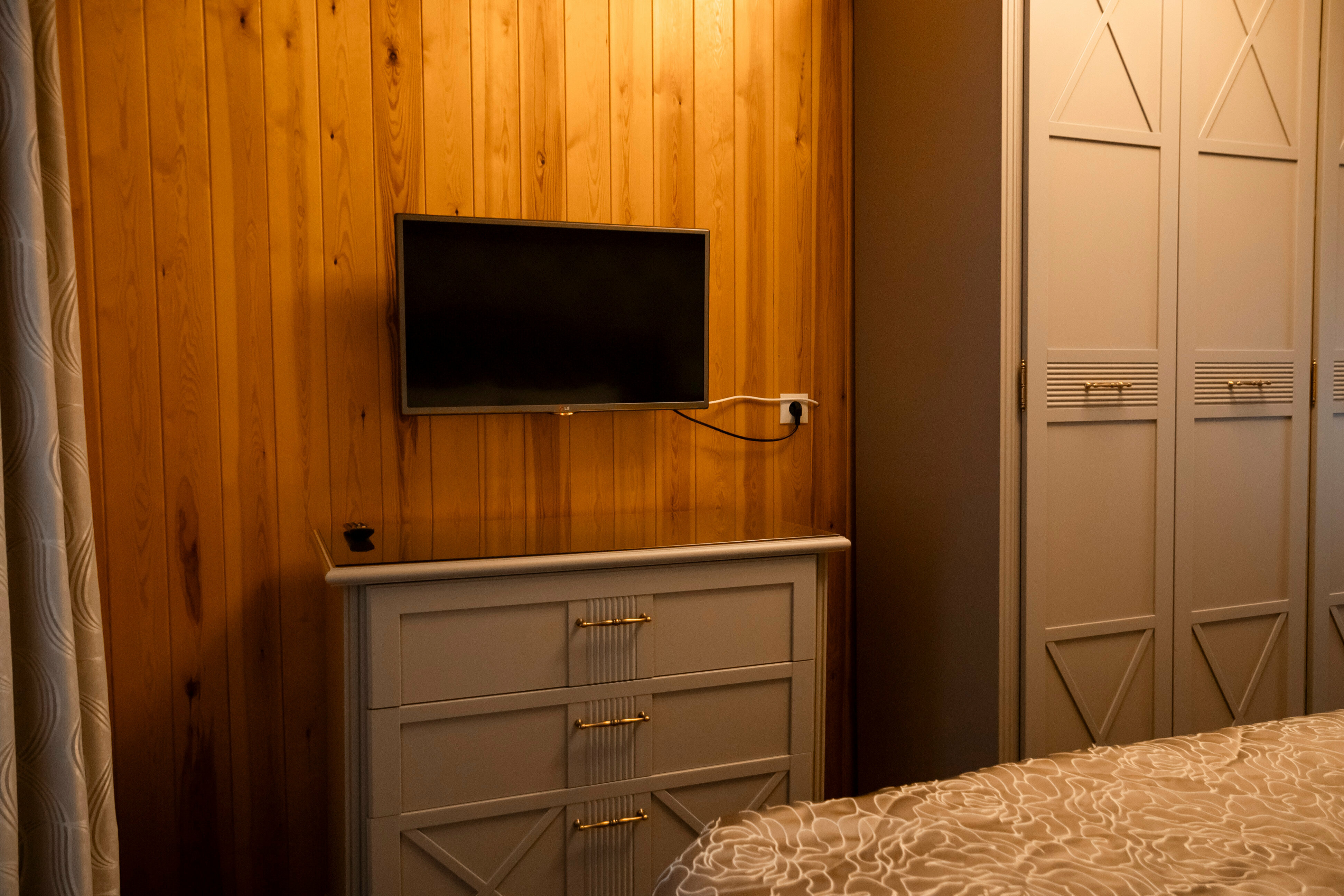 Трехместный номер с балконом