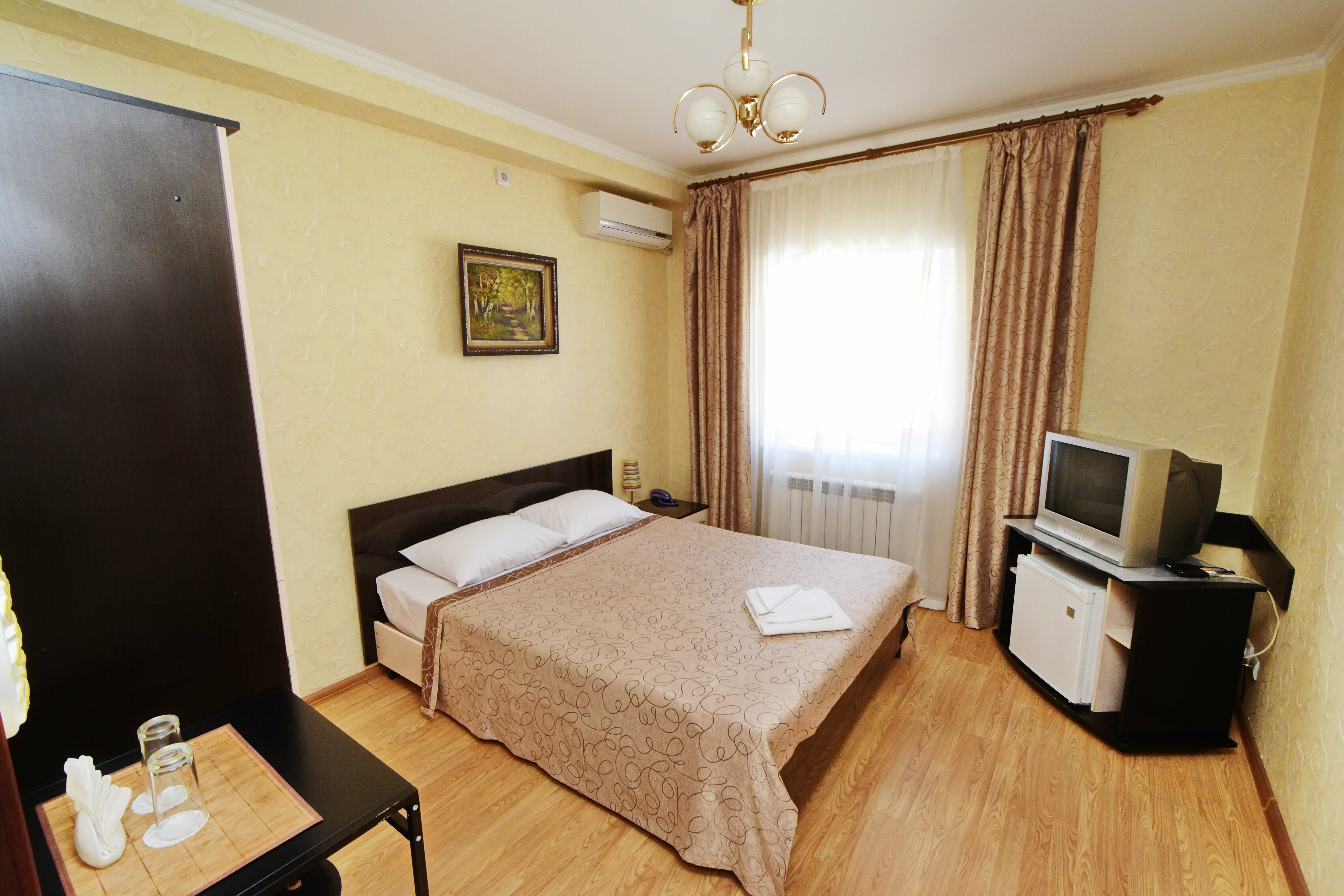 Большой двухместный номер с 1 кроватью