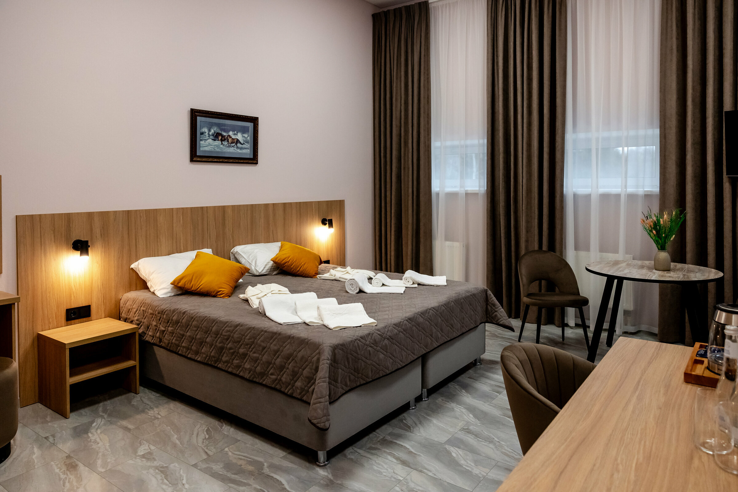 Улучшенный номер с кроватью размера «king-size» или 2 отдельными кроватями