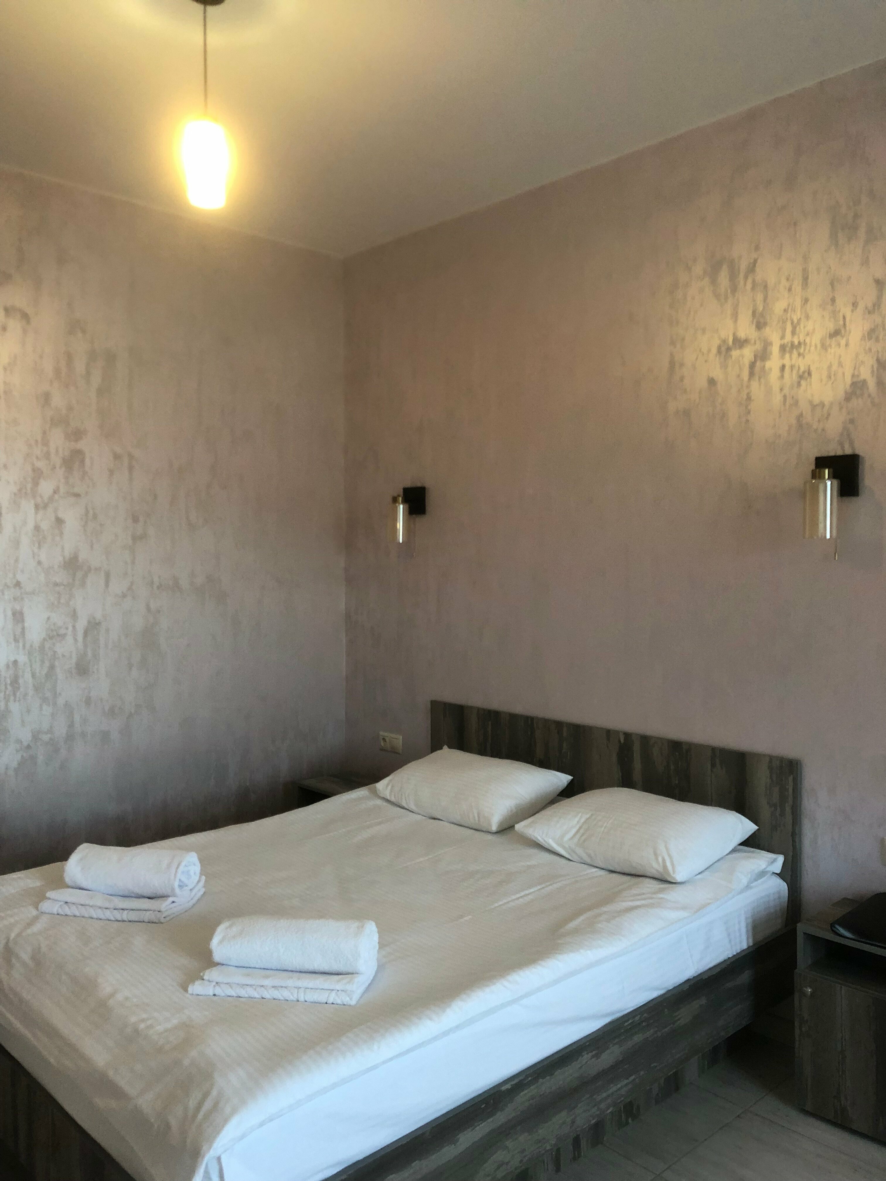 Трехместный номер с террасой