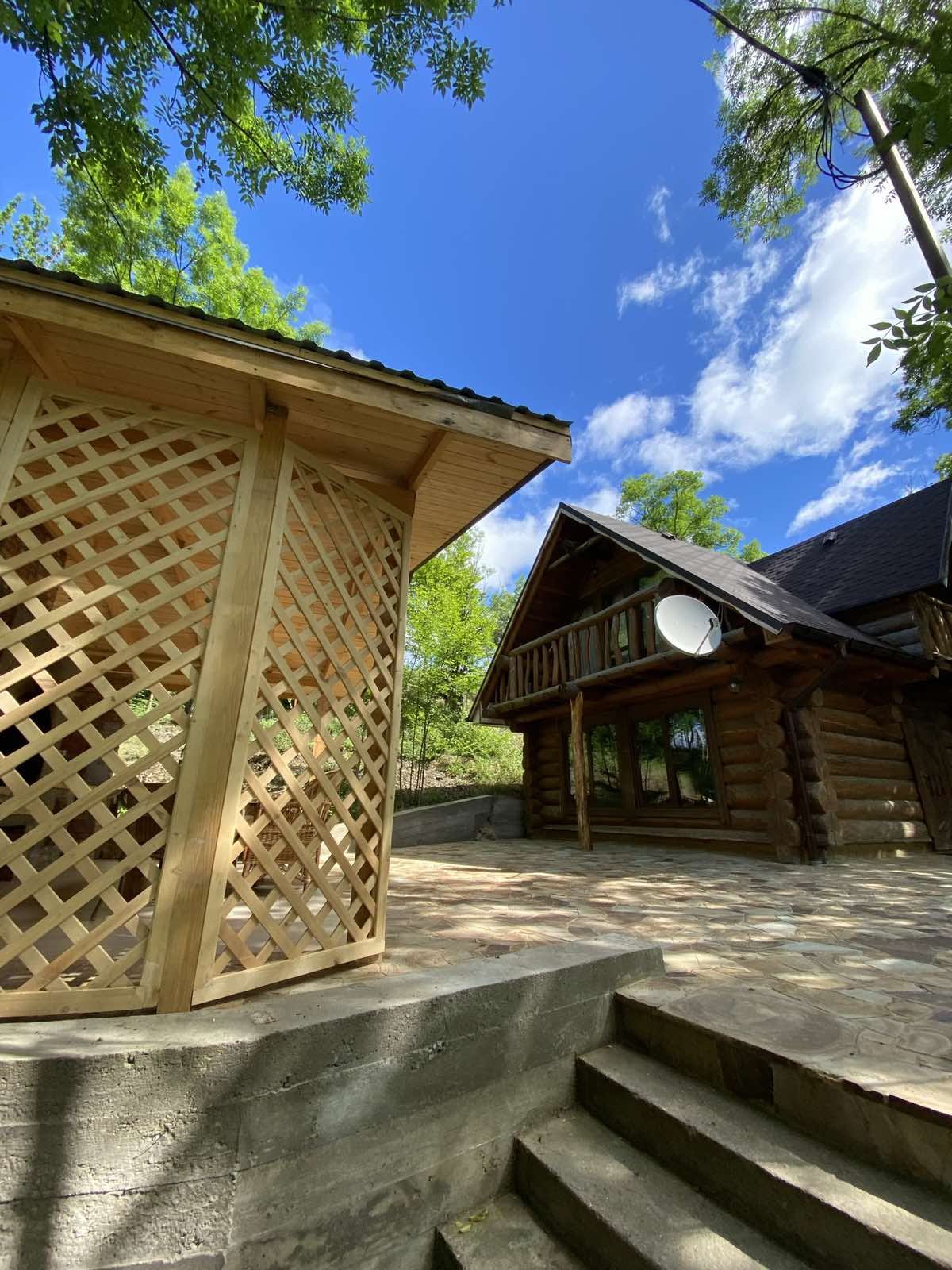 Шале Лесной