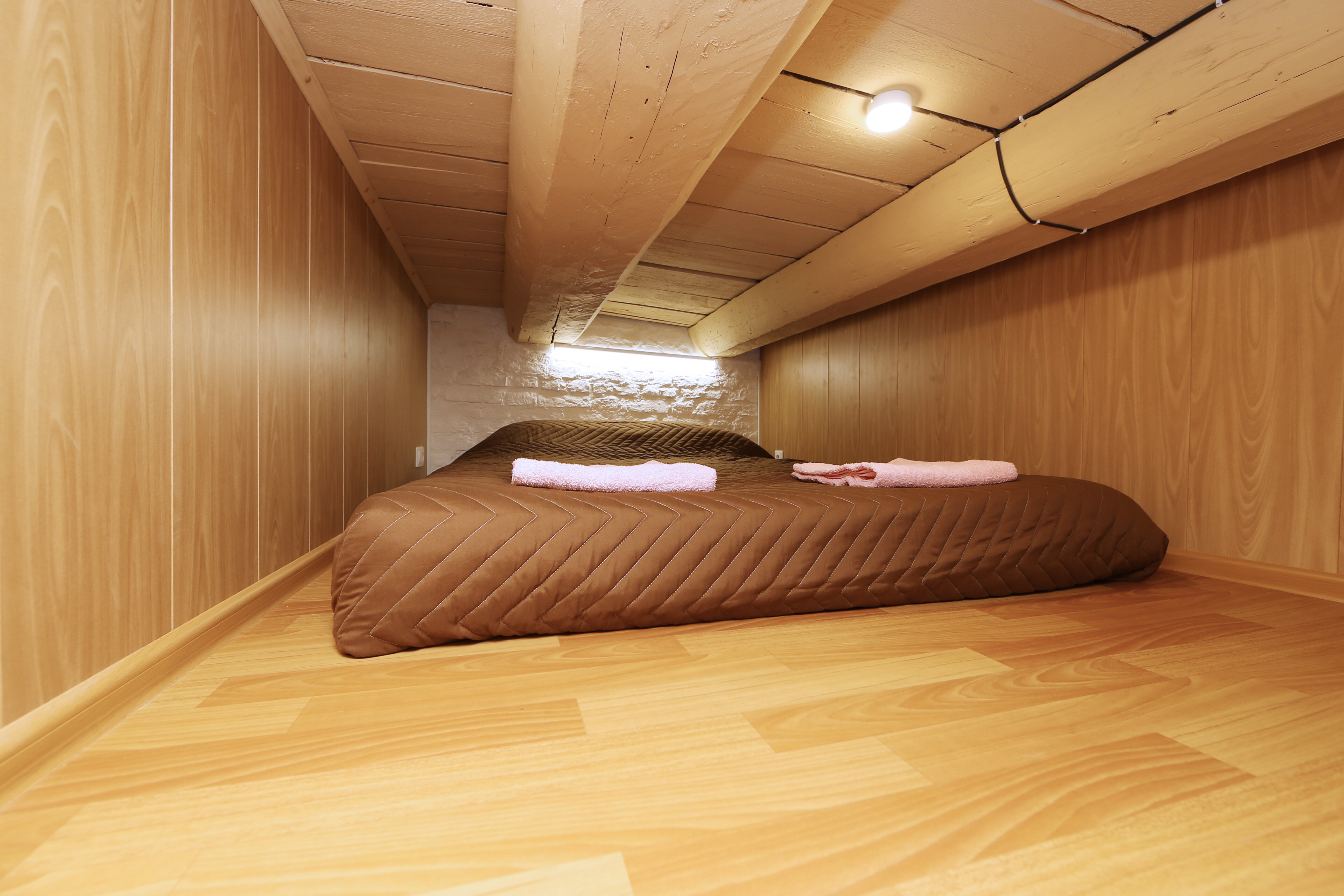 Двухуровневый четырехместный номер