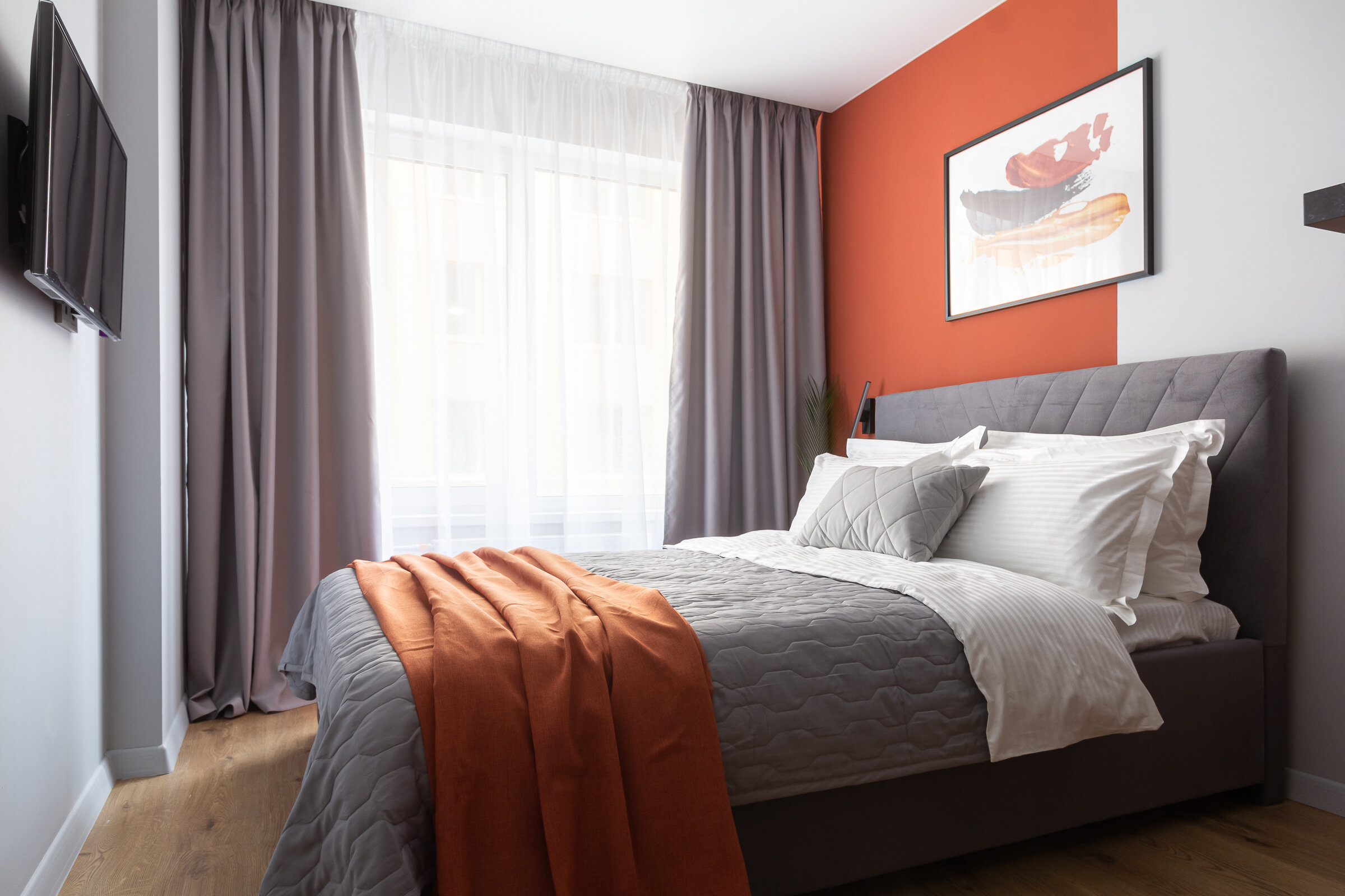 Terracota Brutal Apart от Apartments & Stories