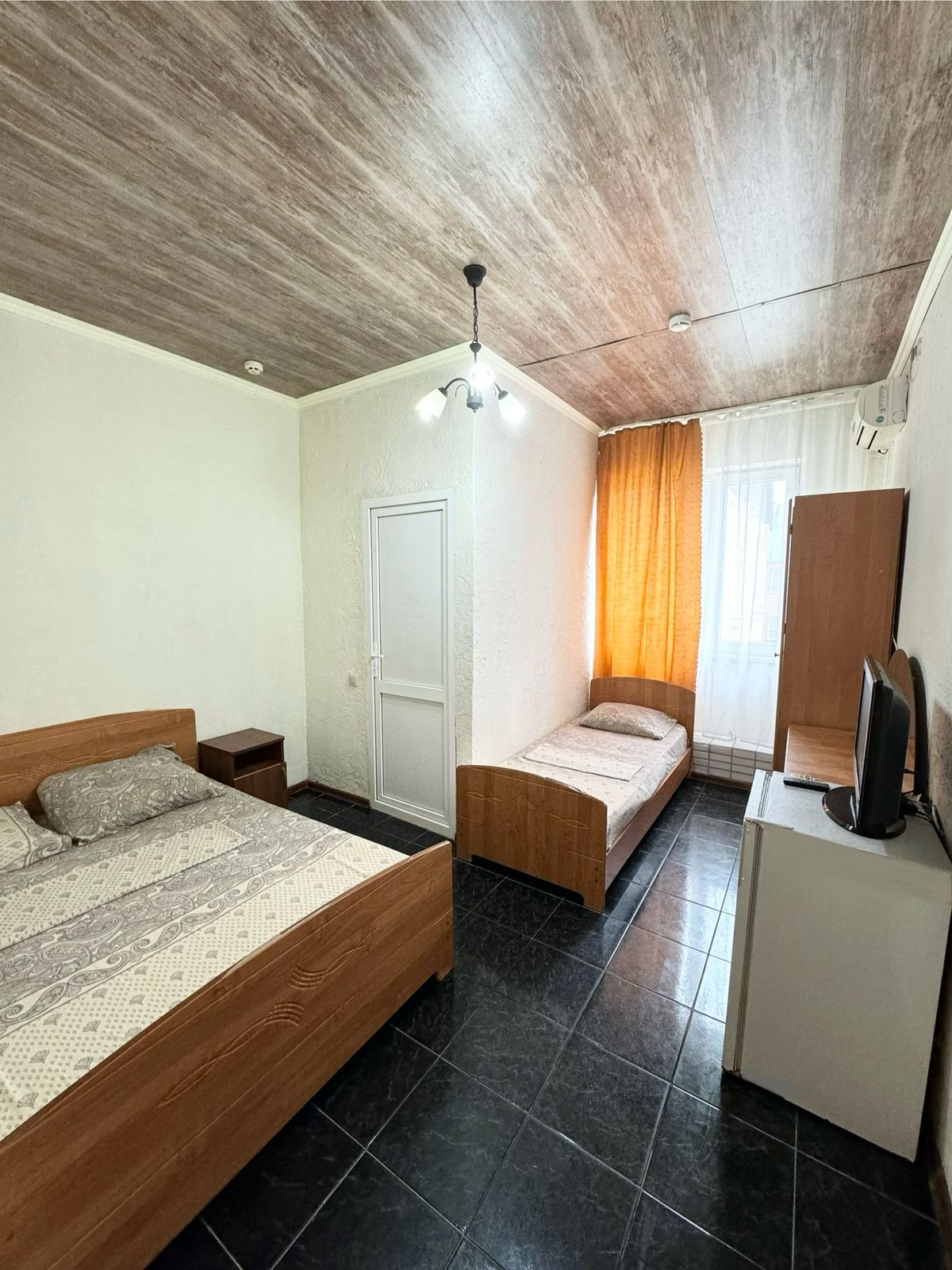 Стандартный трехместный номер