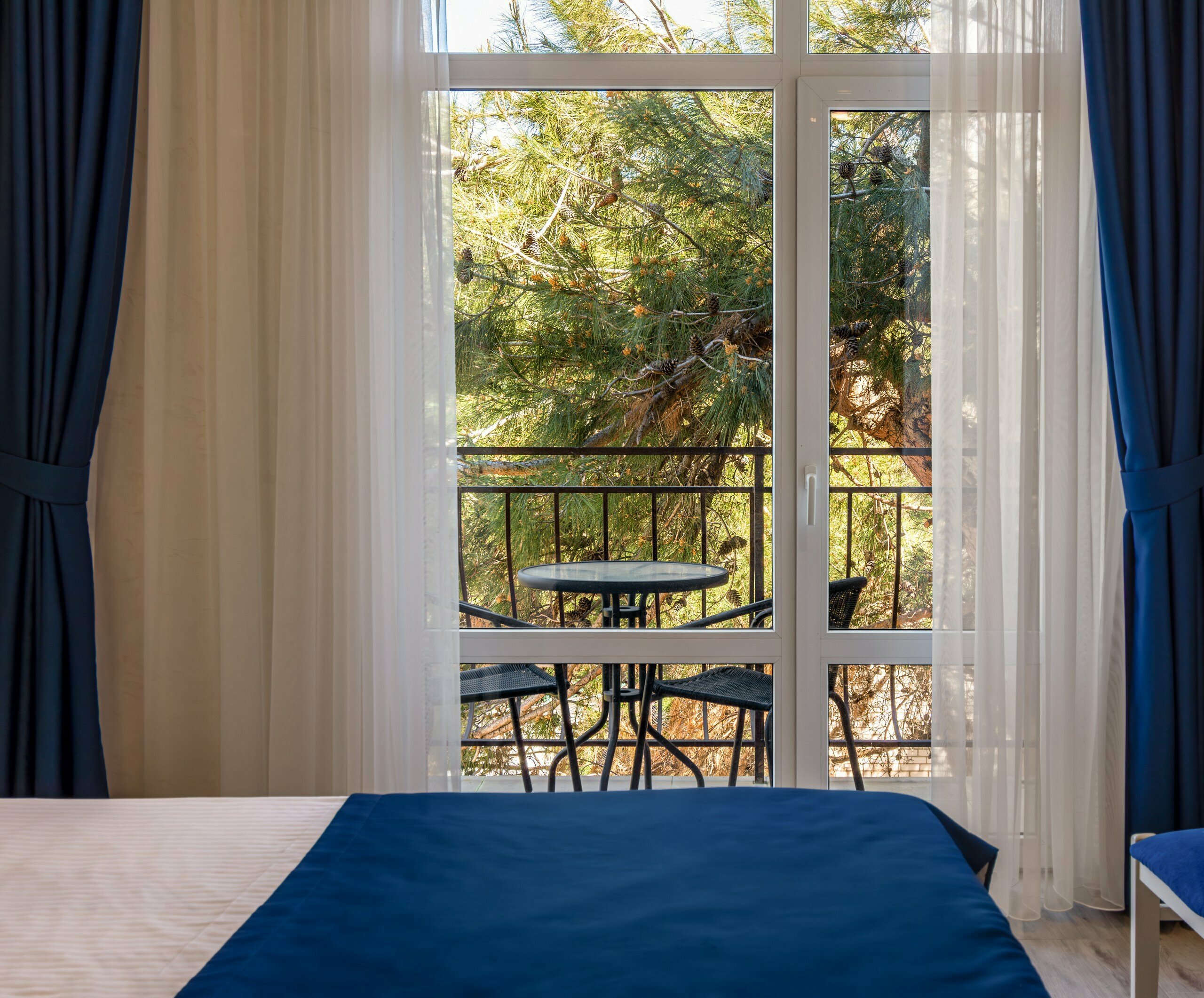 Двухместный номер Deluxe с кроватью размера "KingSize" и балконом